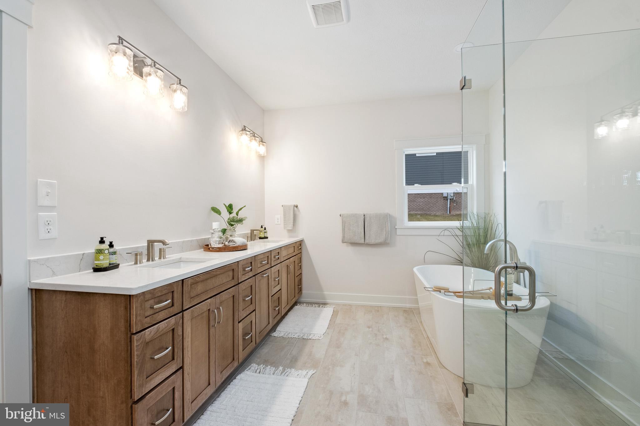OAKWOOD - Residential