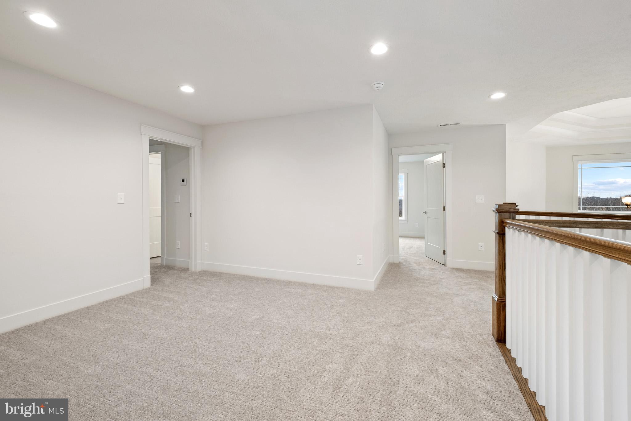 OAKWOOD - Residential