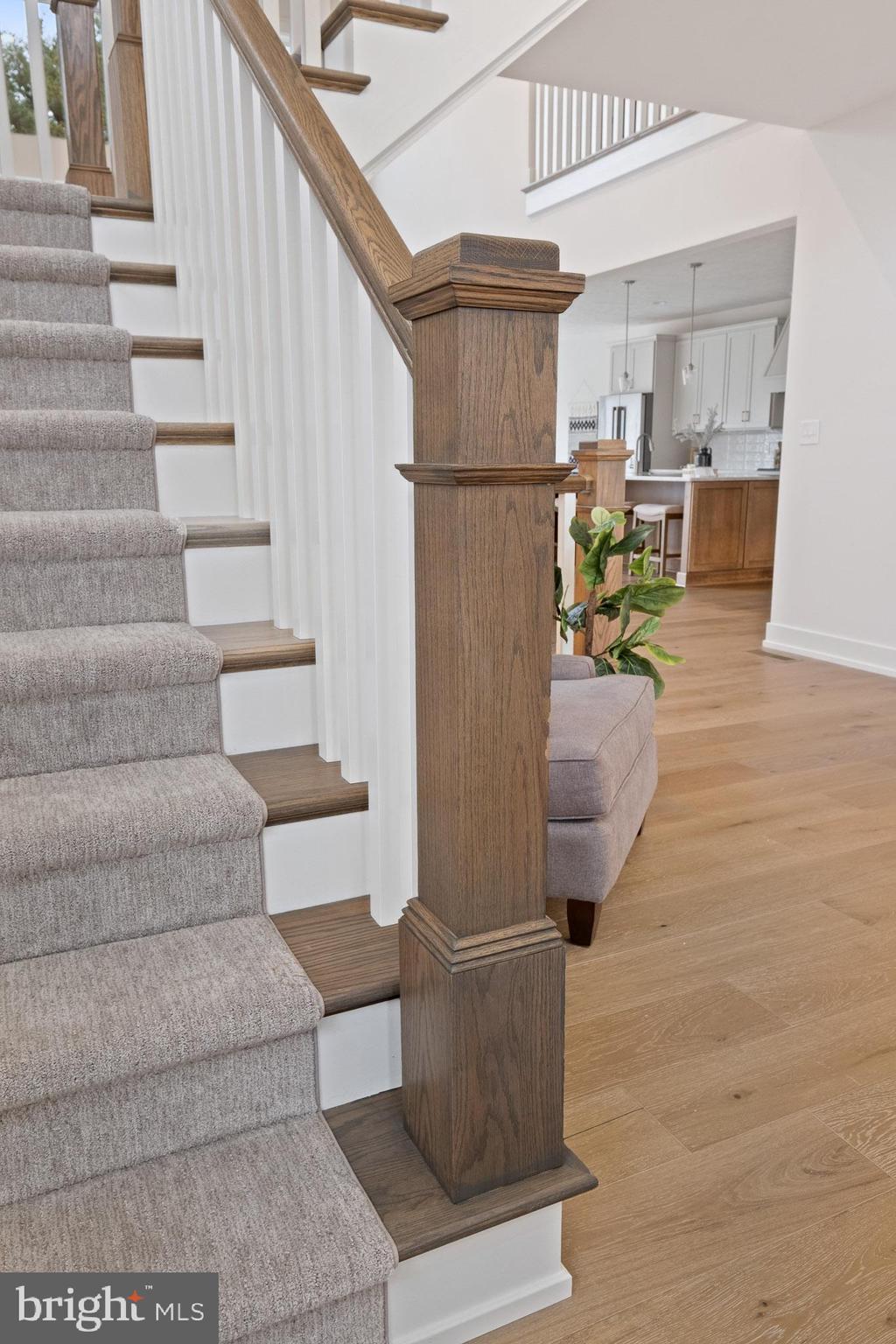 OAKWOOD - Residential