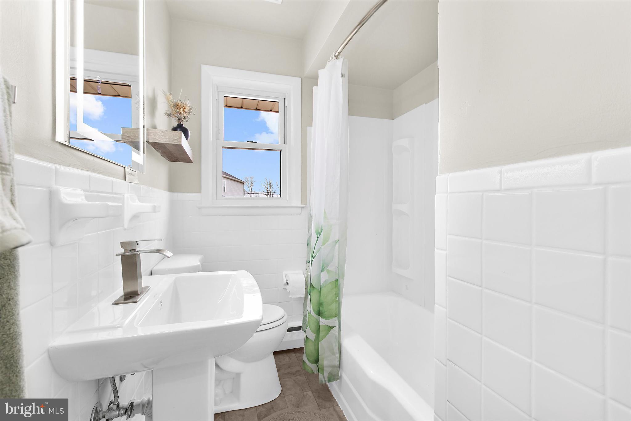 SUNSET BEACH - Residential