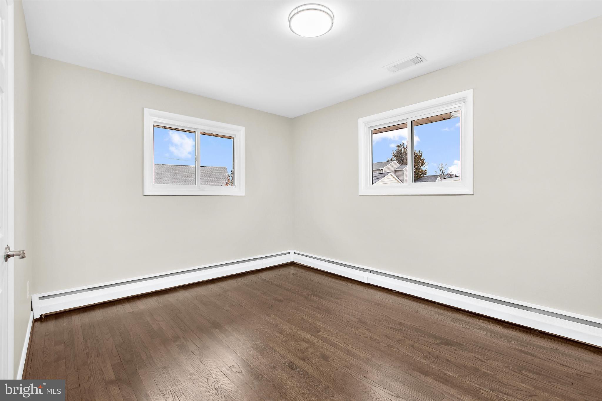 SUNSET BEACH - Residential