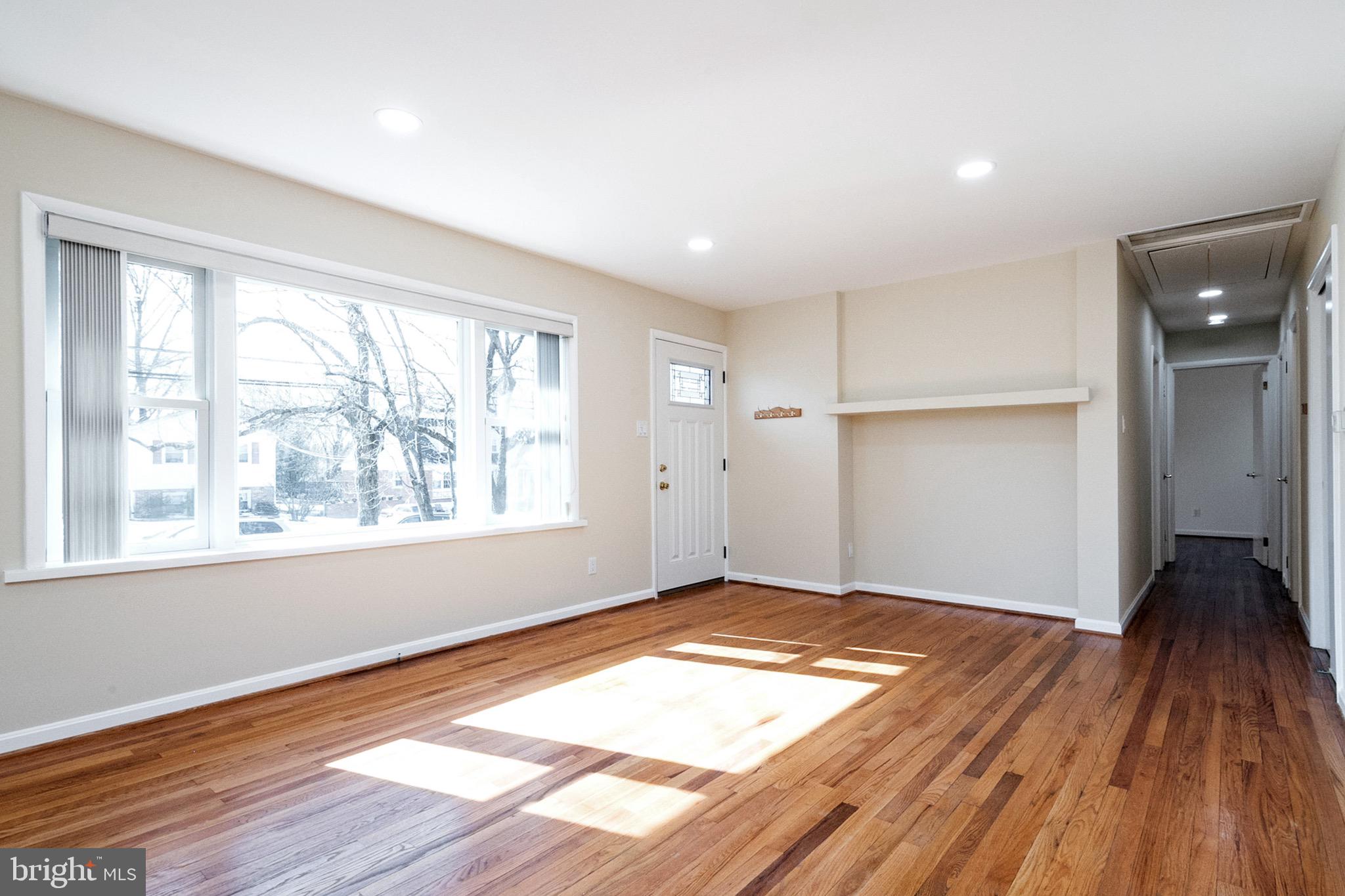 ROCK CREEK PALISADES - Residential Lease