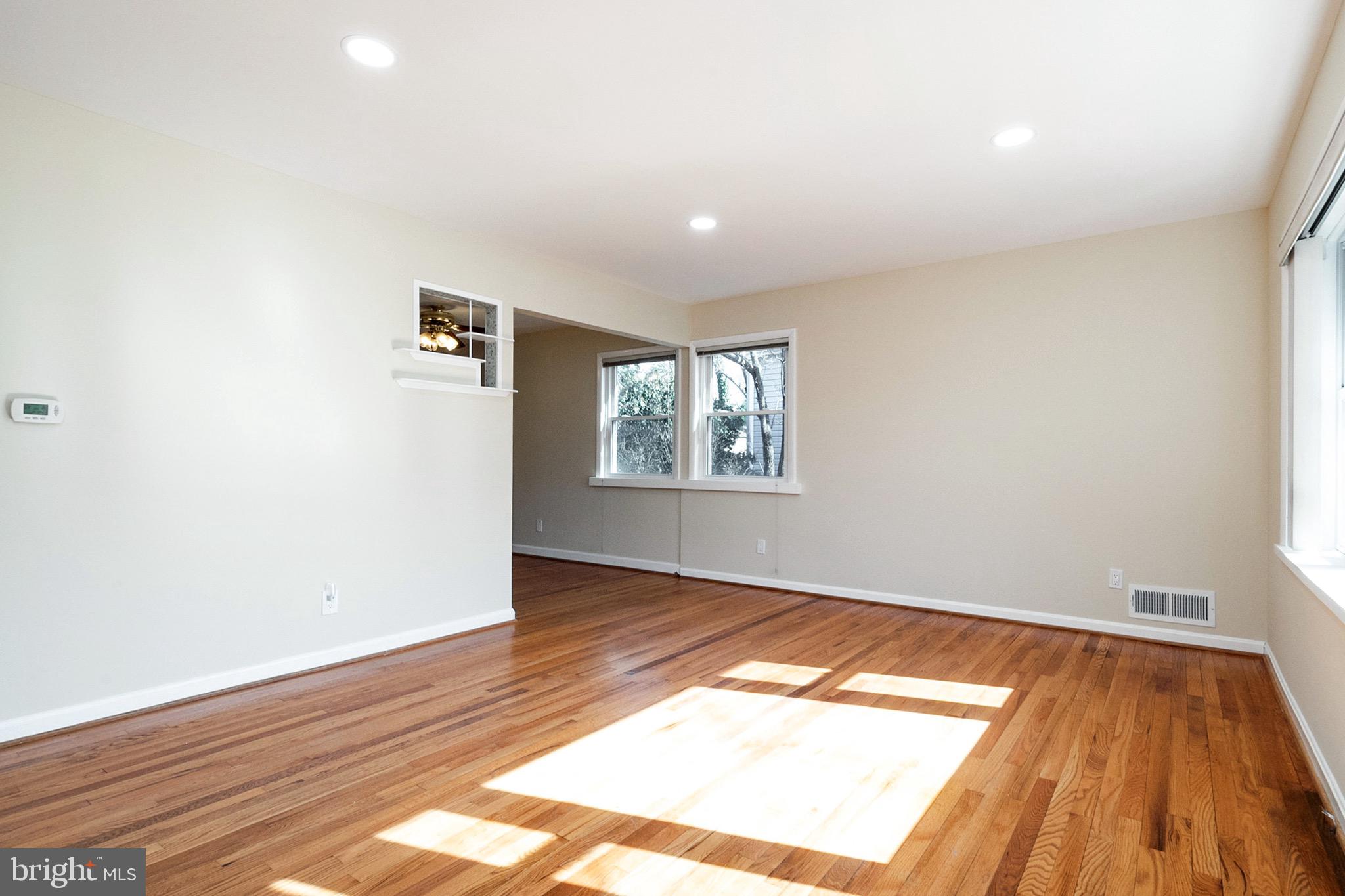 ROCK CREEK PALISADES - Residential Lease