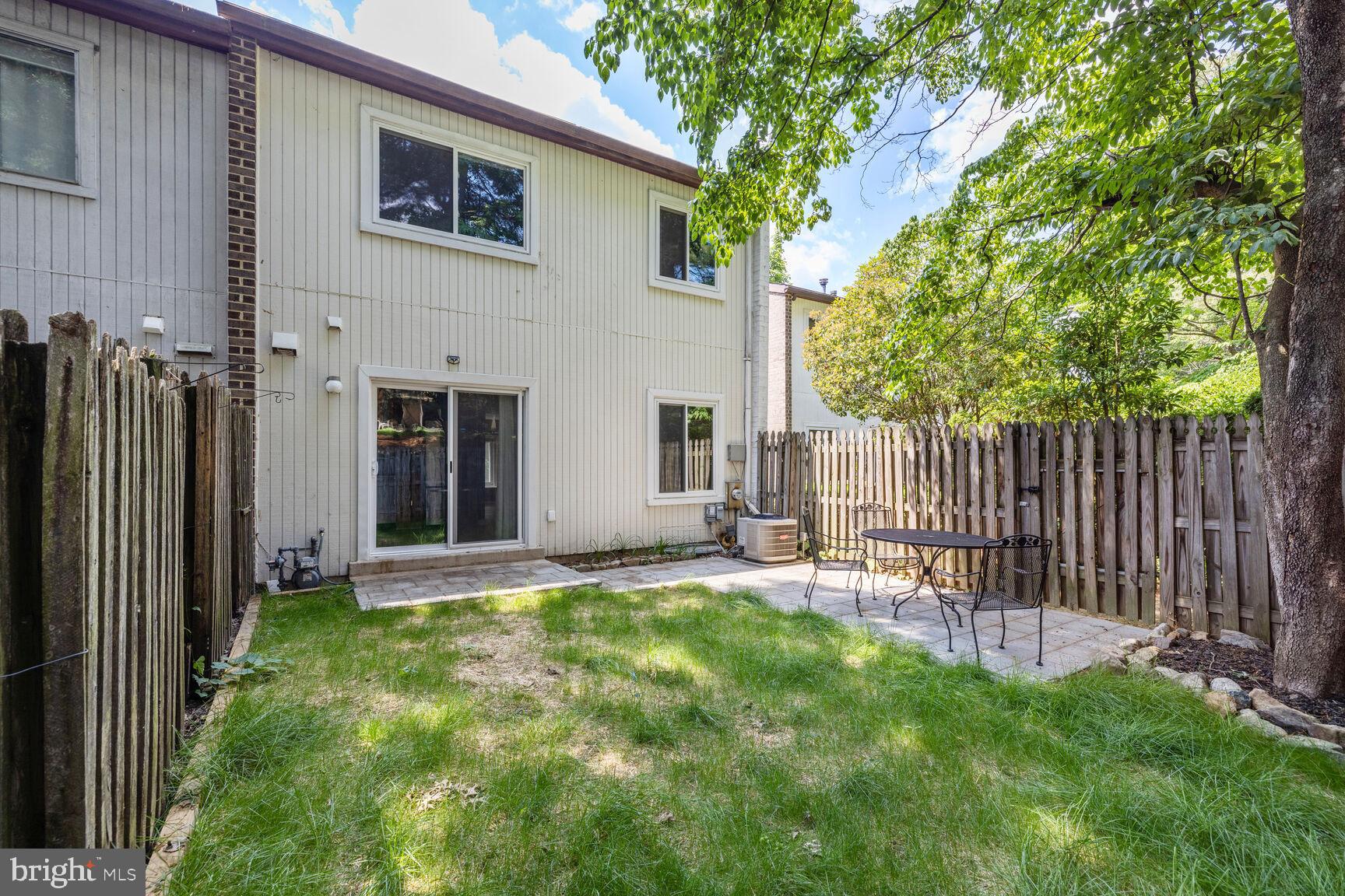 WALKERS CHOICE - Residential Lease