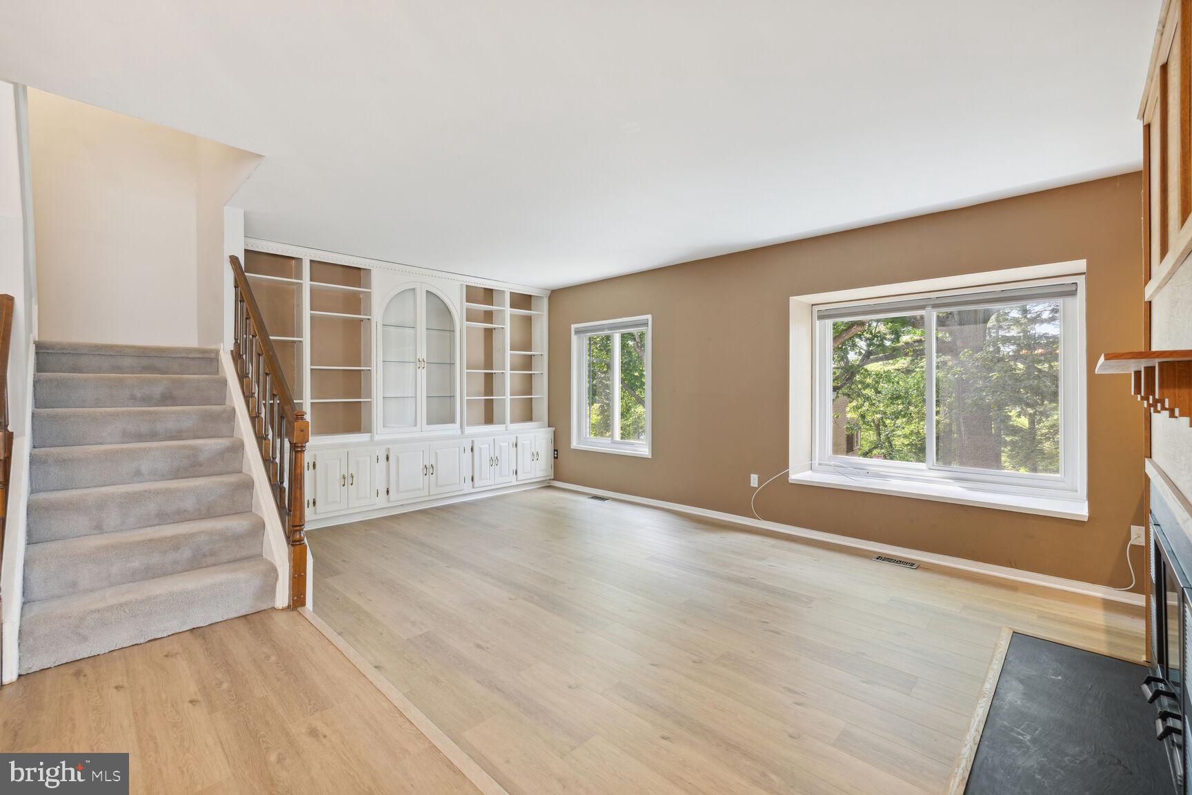 WALKERS CHOICE - Residential Lease