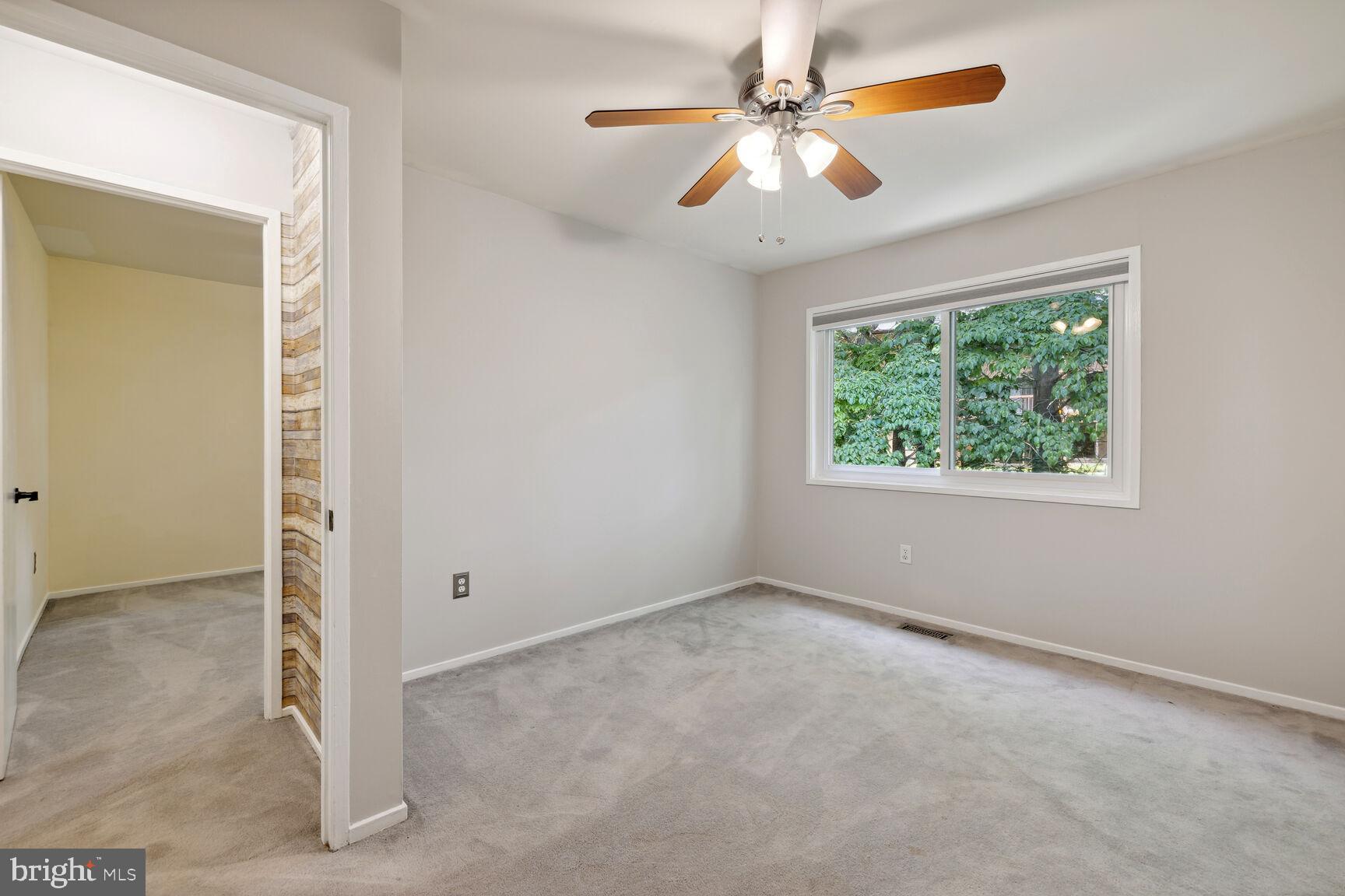 WALKERS CHOICE - Residential Lease