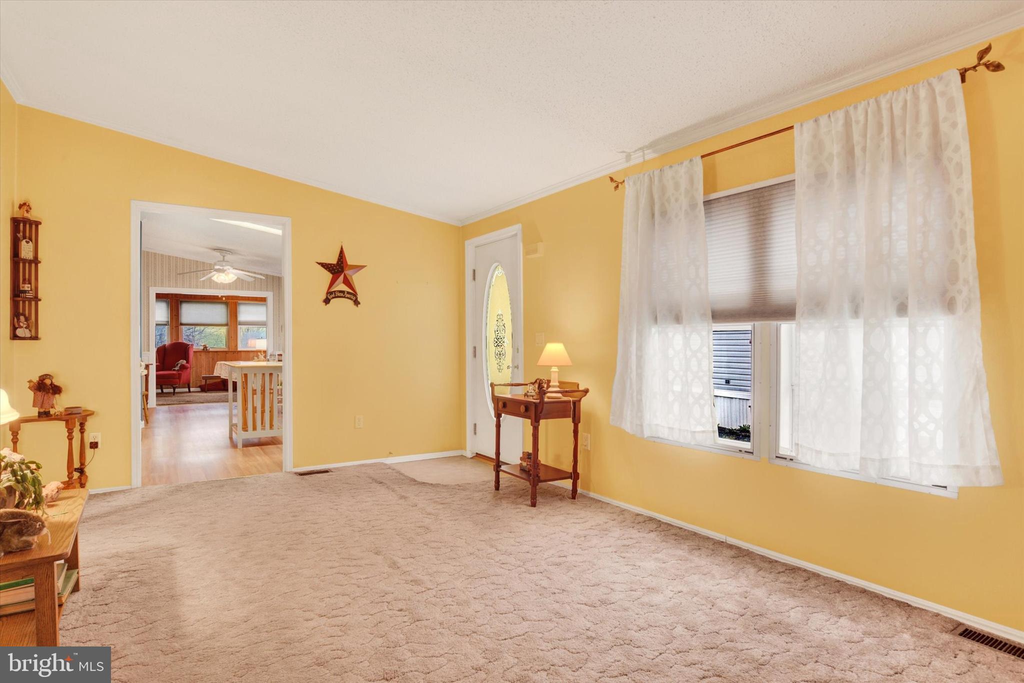 COUNTRY MANOR FARMS - Residential