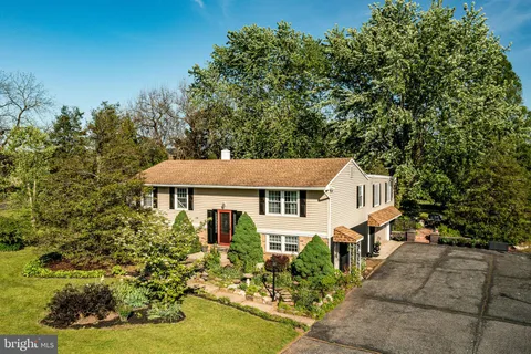 13 Wartman Road, Collegeville, PA MLS: PAMC2179230