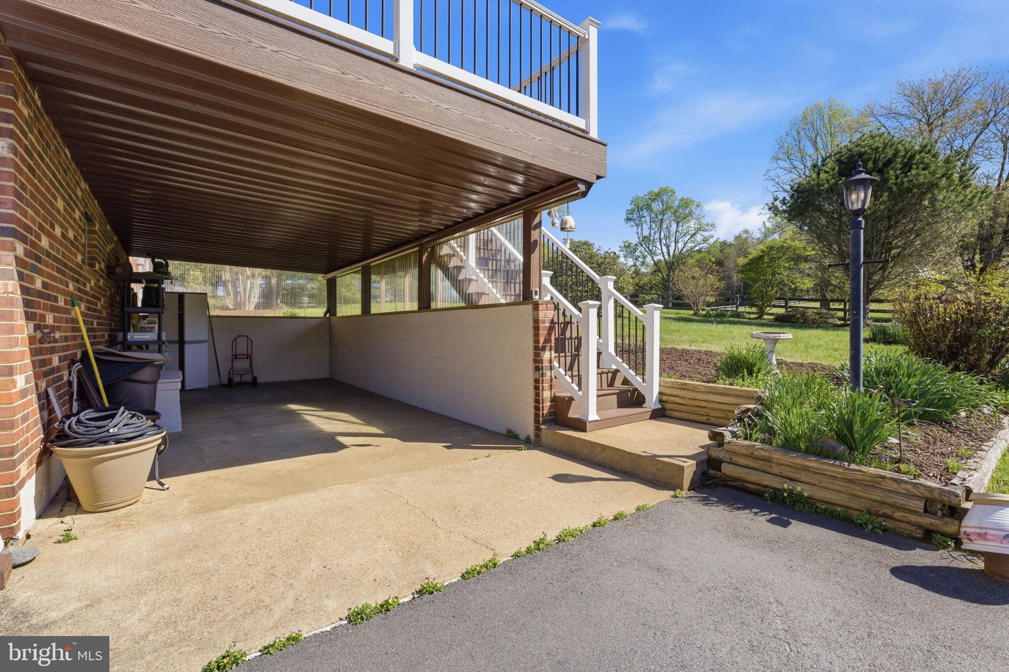 MOUNT HOPE ESTATES - Residential