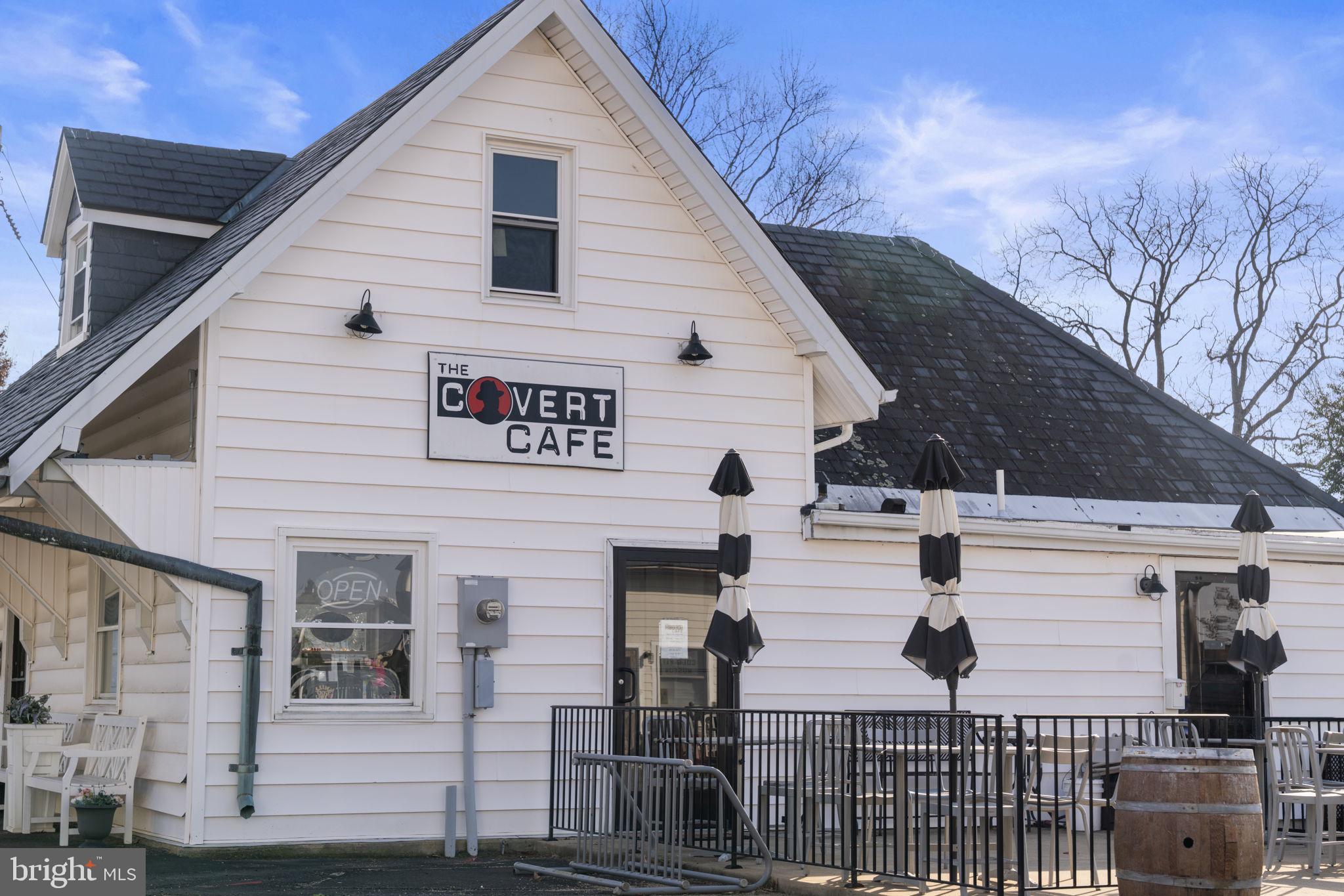 MOUNT HOPE ESTATES - Residential