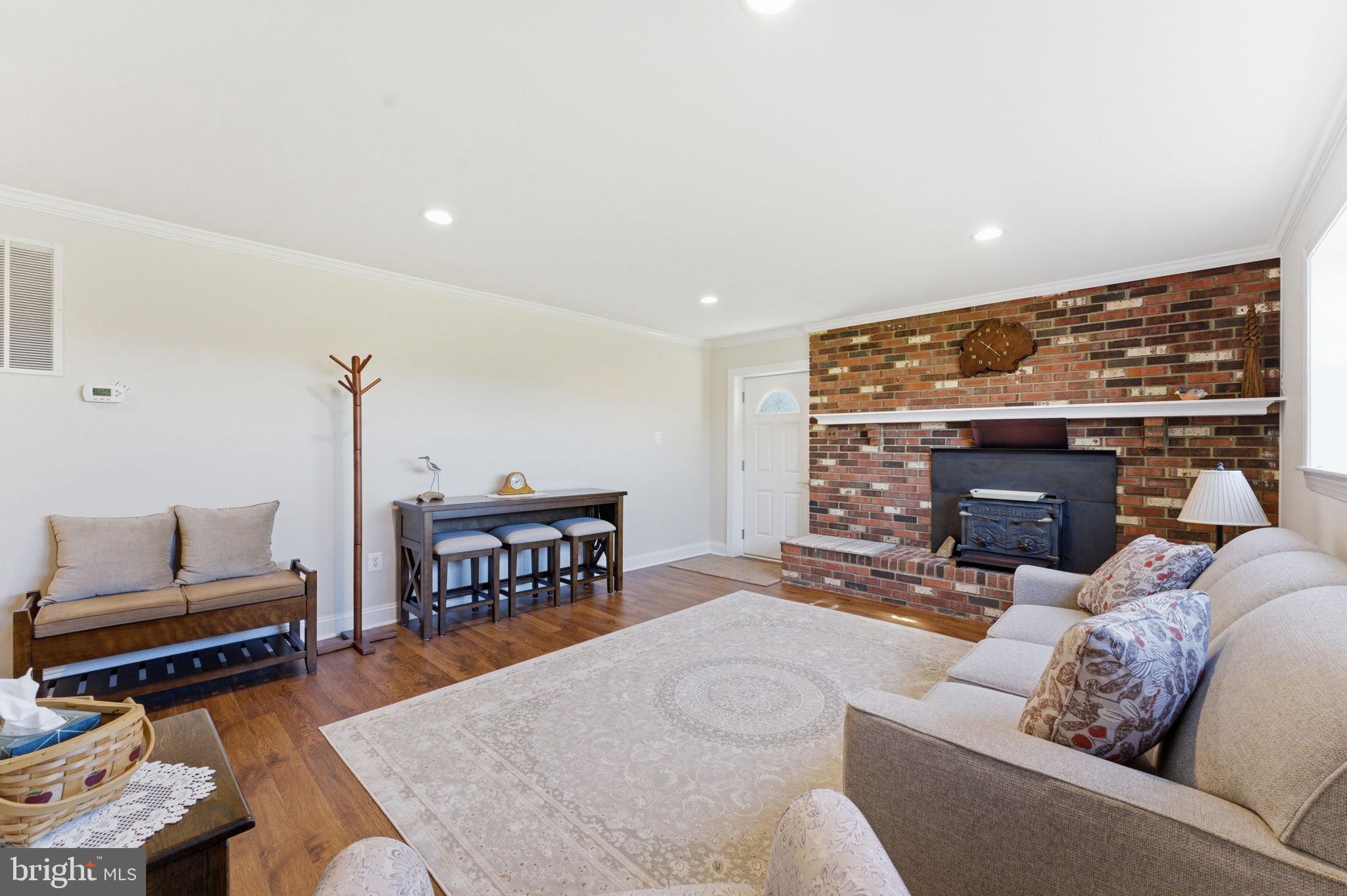 MOUNT HOPE ESTATES - Residential