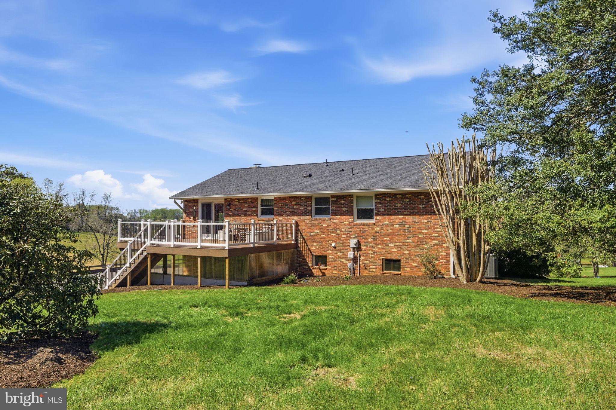 MOUNT HOPE ESTATES - Residential