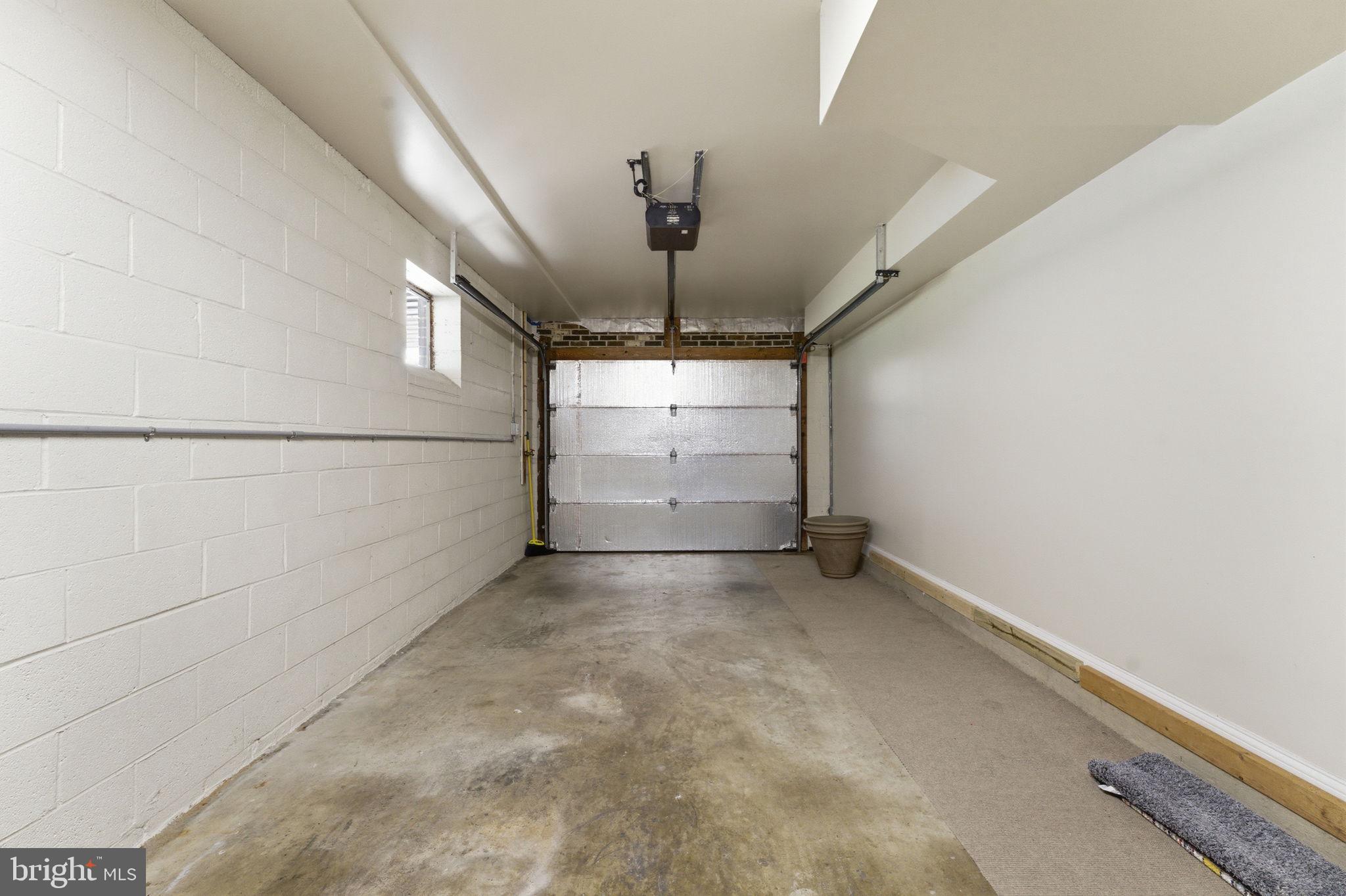 MOUNT HOPE ESTATES - Residential