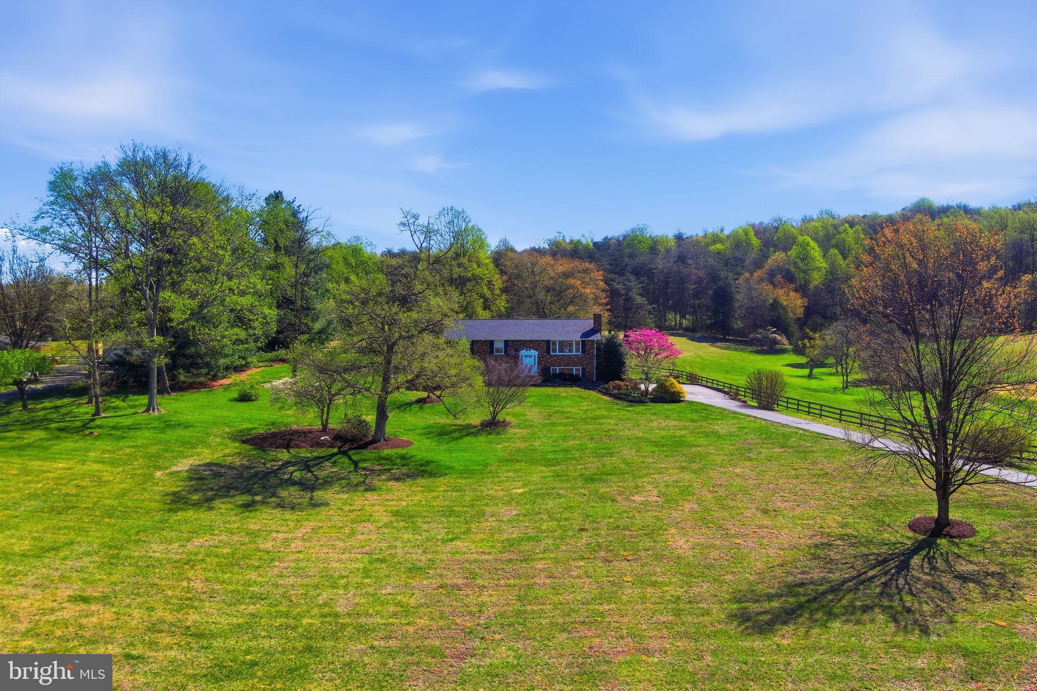 MOUNT HOPE ESTATES - Residential