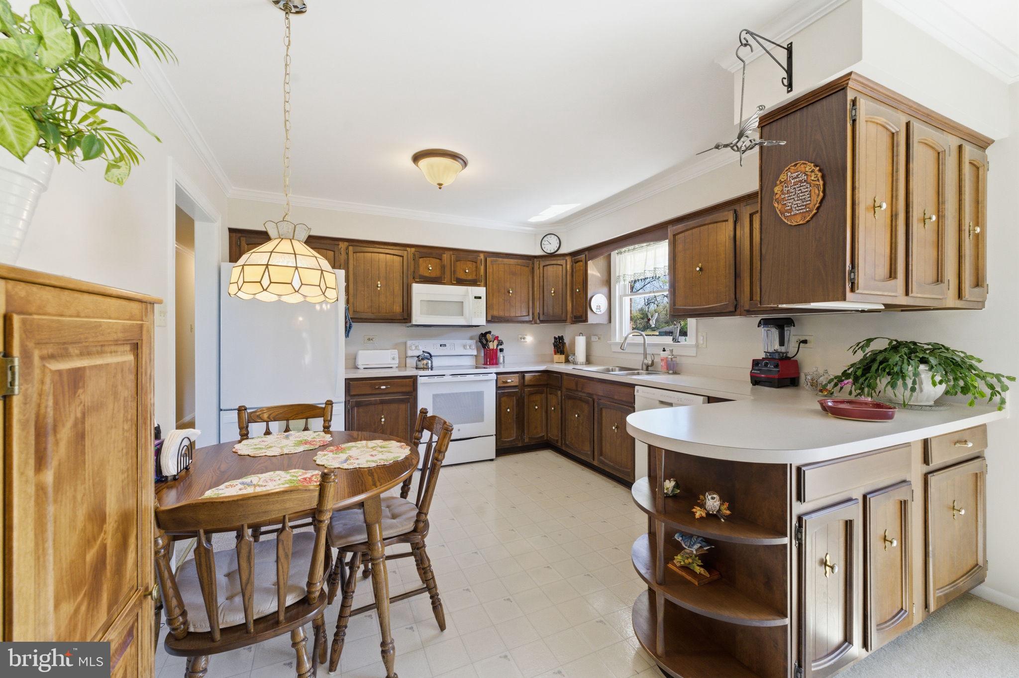 MOUNT HOPE ESTATES - Residential