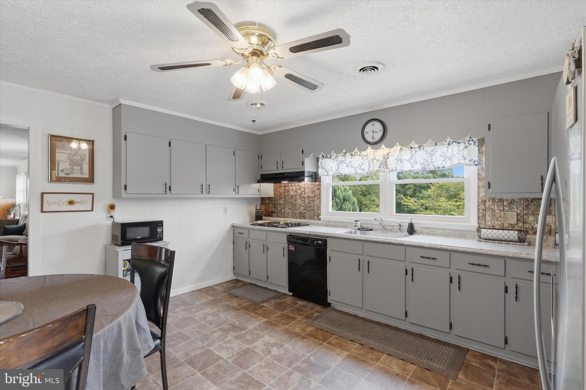 12335 BACK CREEK VALLEY ROAD
