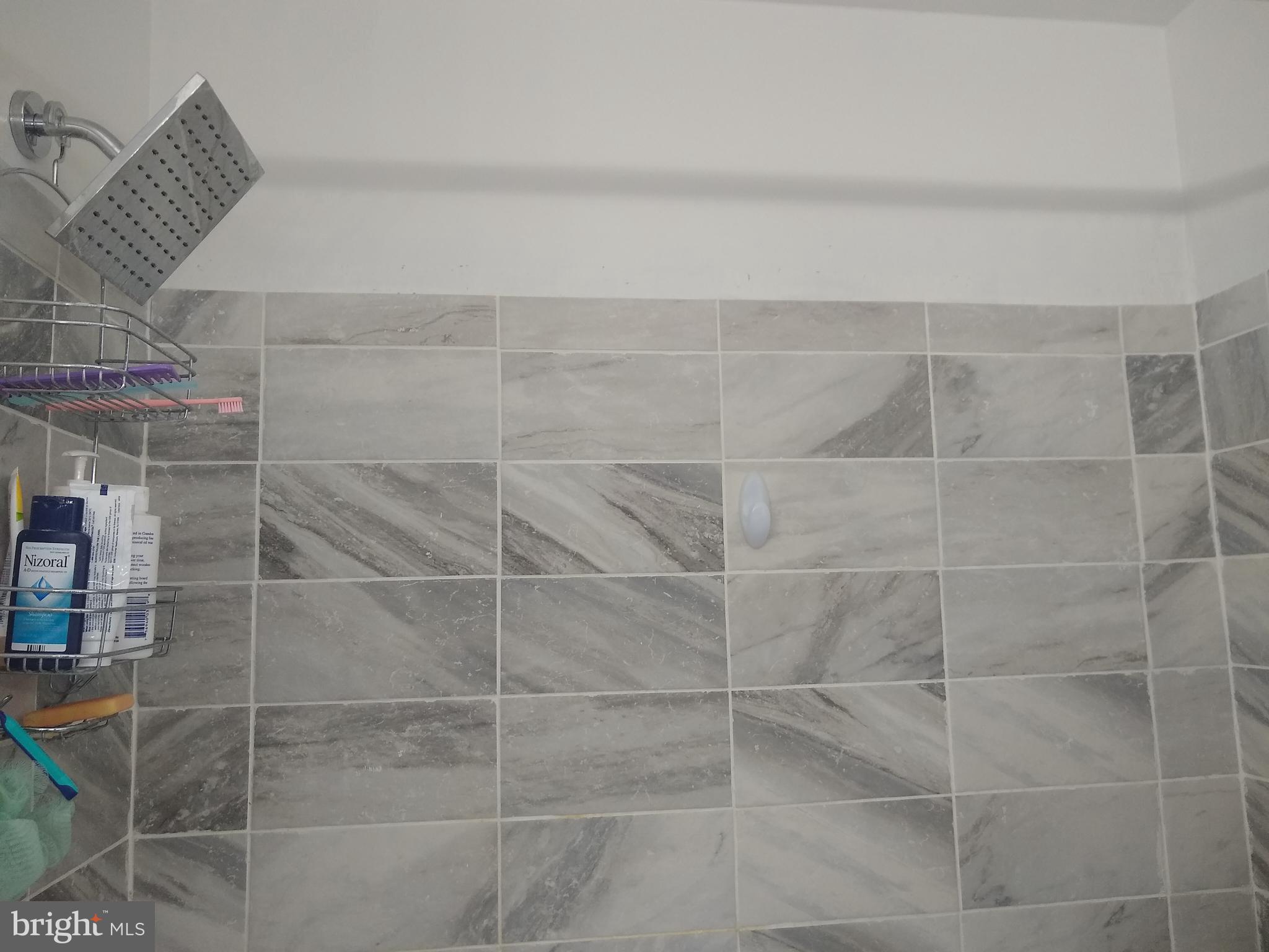 THE HIGHLANDS - Residential