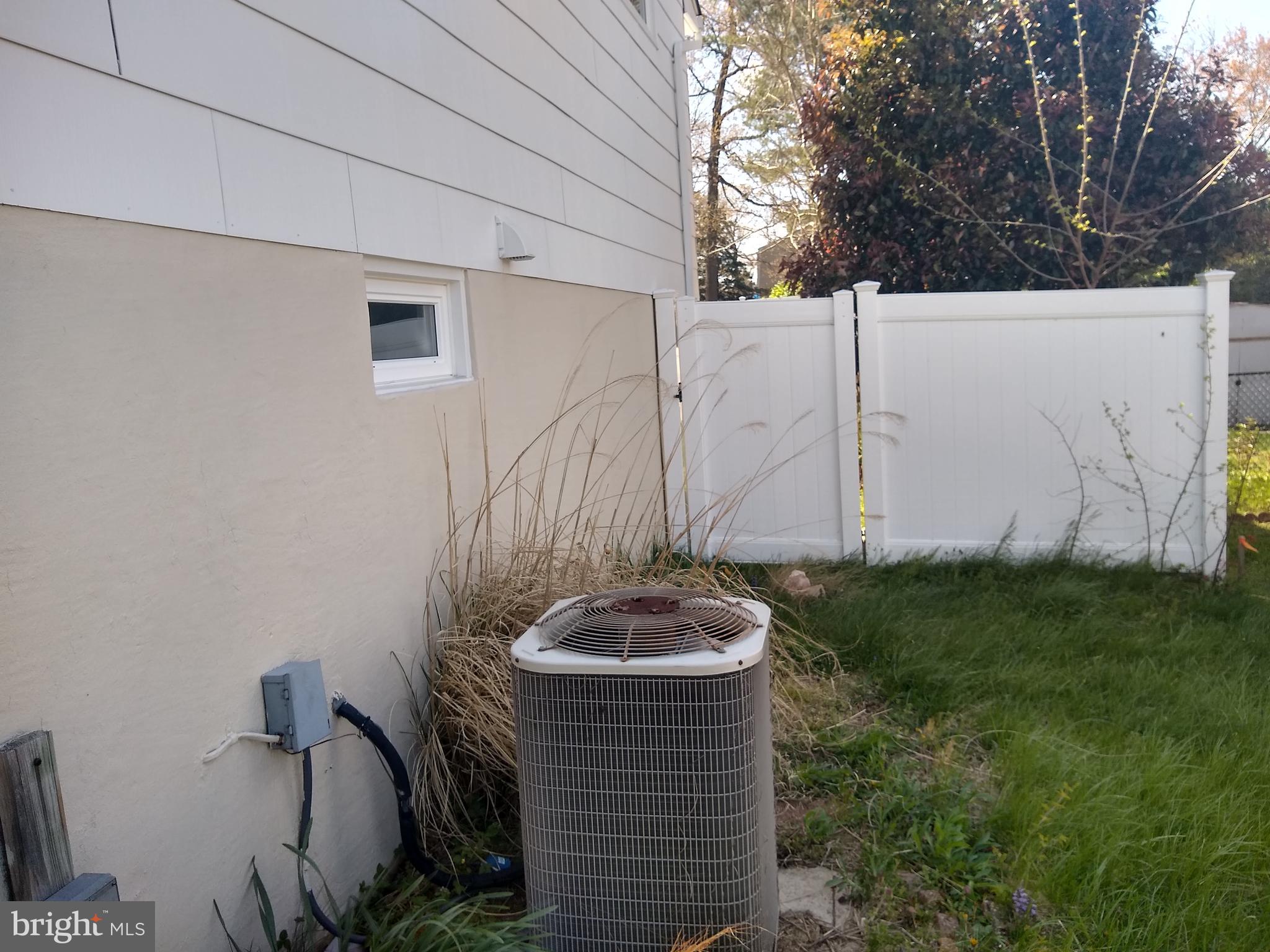 THE HIGHLANDS - Residential