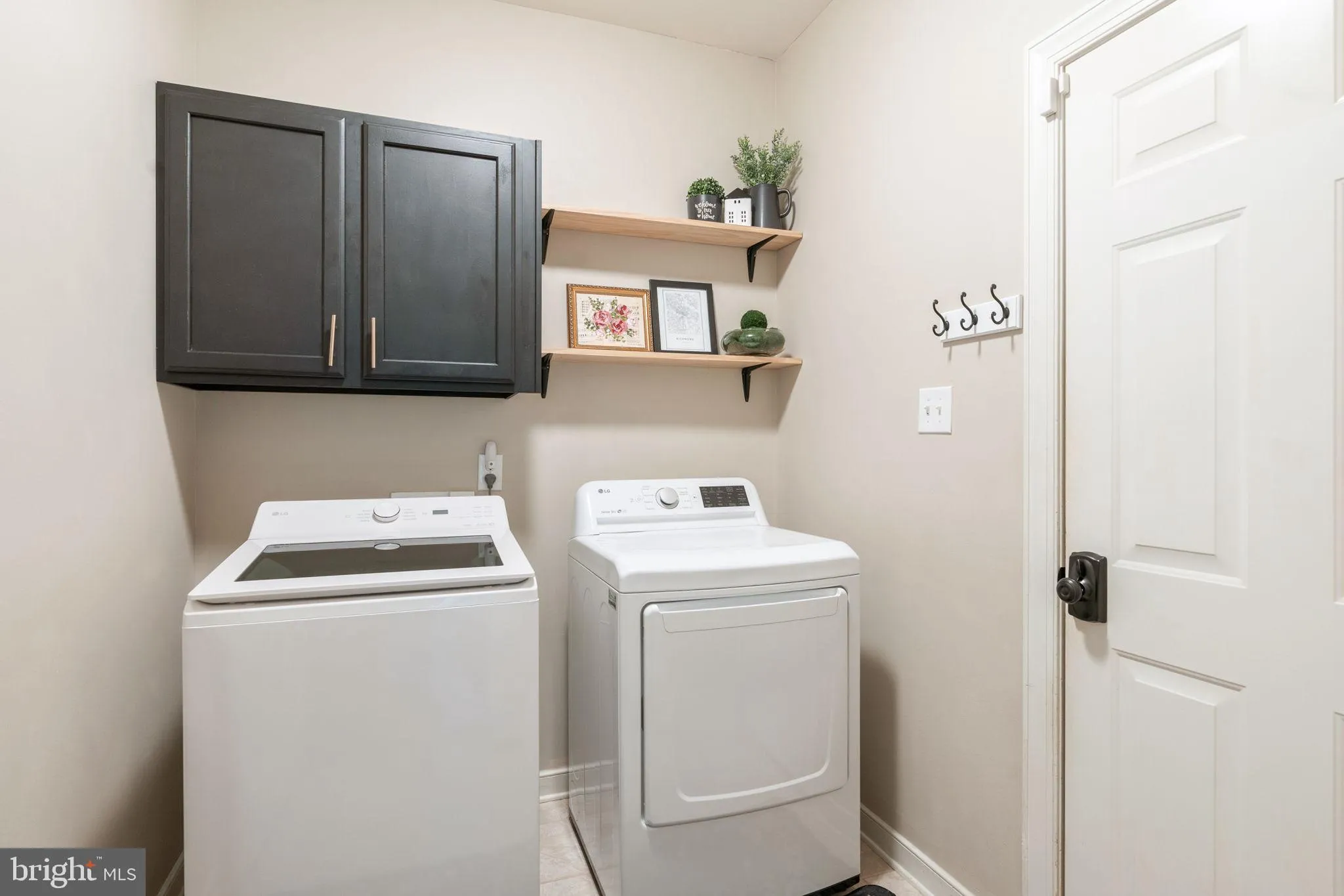 Chesterfield, Virginia 23838, United States, 4 Bedrooms Bedrooms, ,3 BathroomsBathrooms,Residential,Contingent,188712