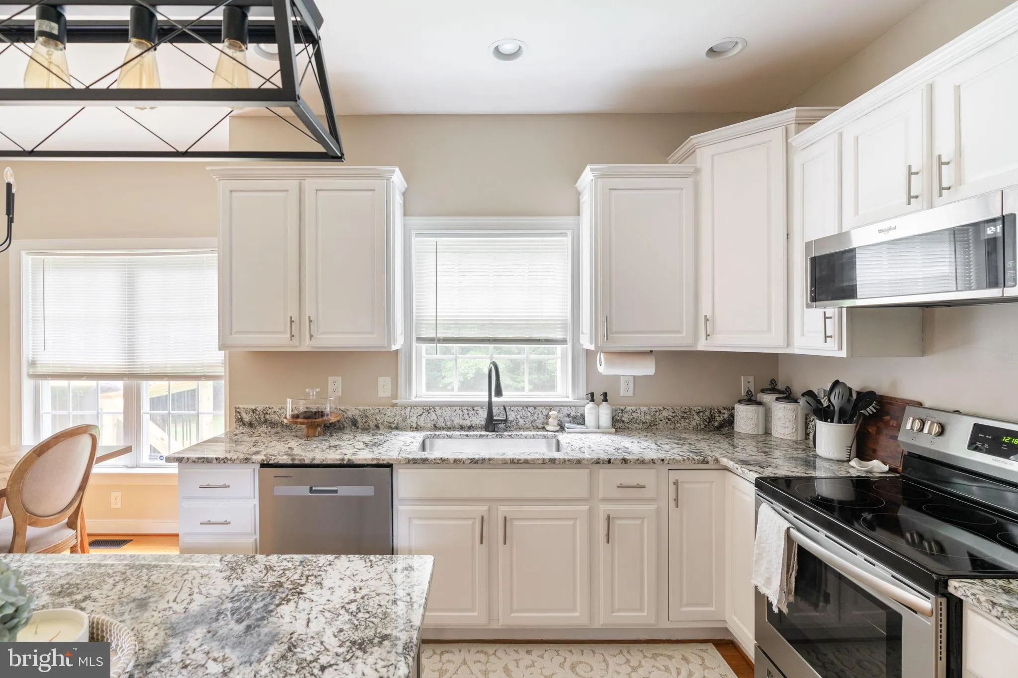 Chesterfield, Virginia 23838, United States, 4 Bedrooms Bedrooms, ,3 BathroomsBathrooms,Residential,Contingent,188712