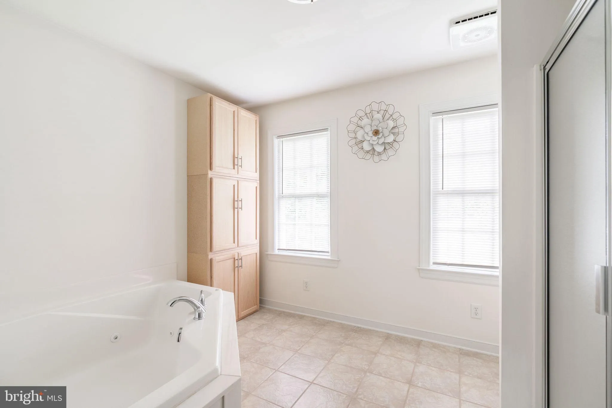 Chesterfield, Virginia 23838, United States, 4 Bedrooms Bedrooms, ,3 BathroomsBathrooms,Residential,Contingent,188712