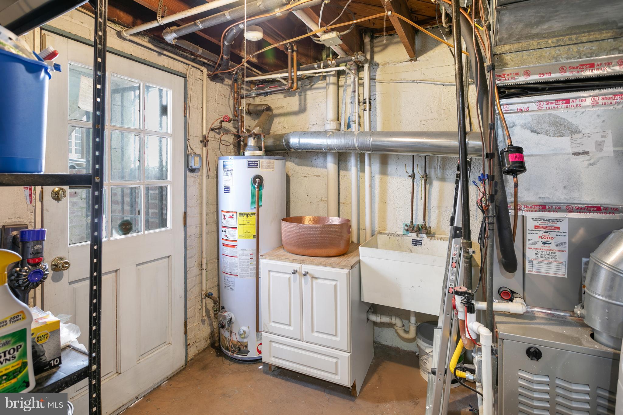 OLD TOWN ALEXANDRIA - Residential