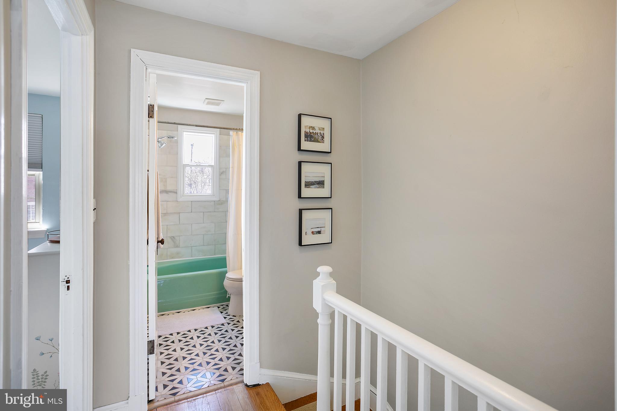 OLD TOWN ALEXANDRIA - Residential