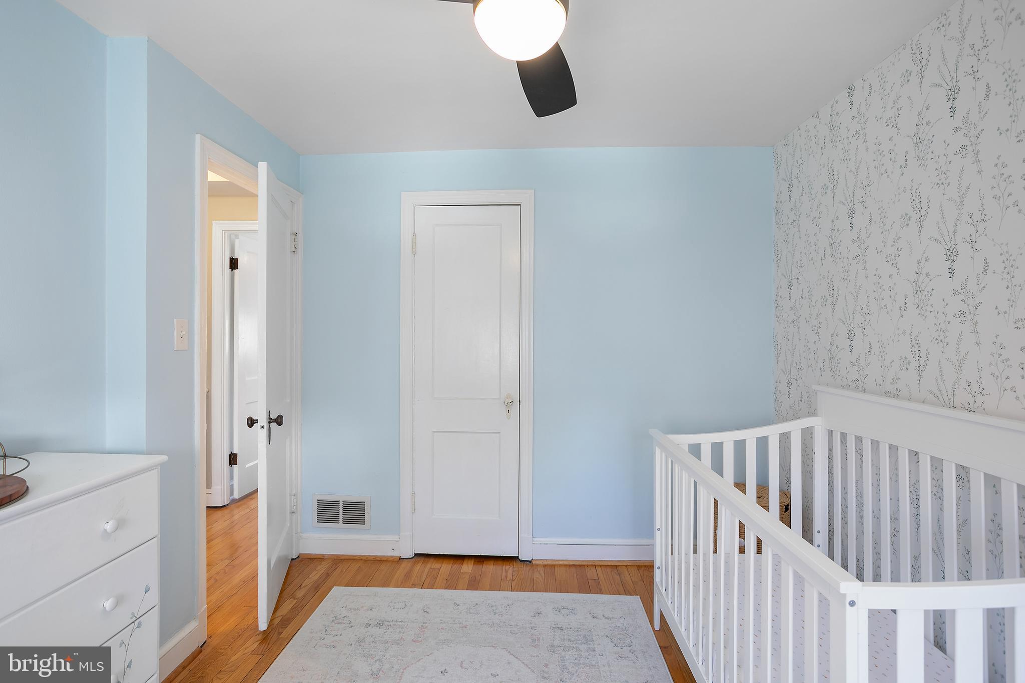 OLD TOWN ALEXANDRIA - Residential