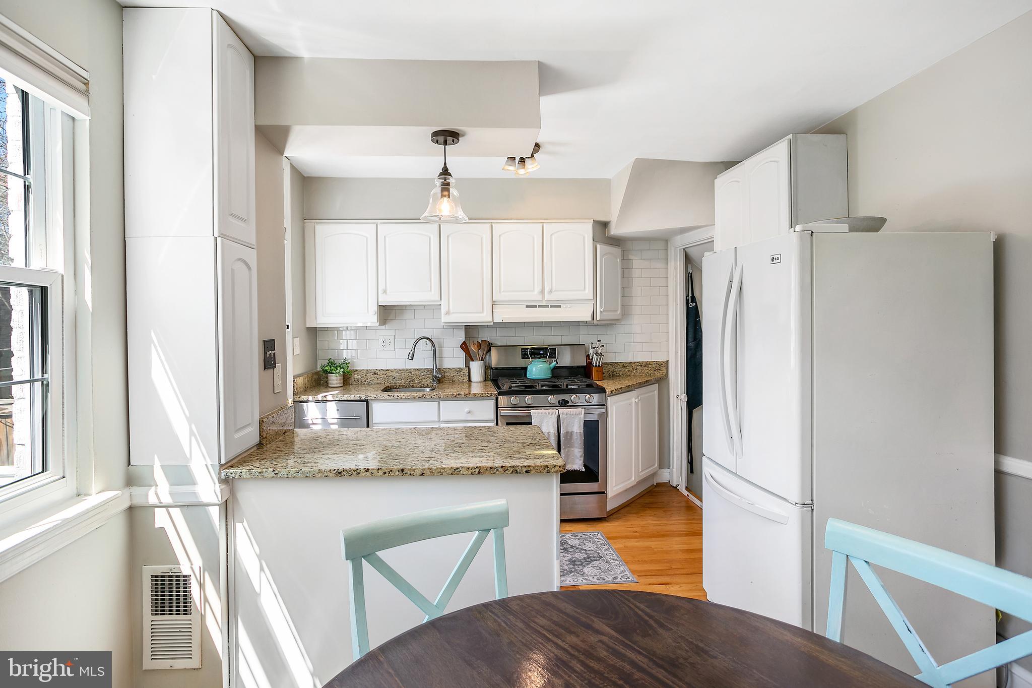 OLD TOWN ALEXANDRIA - Residential