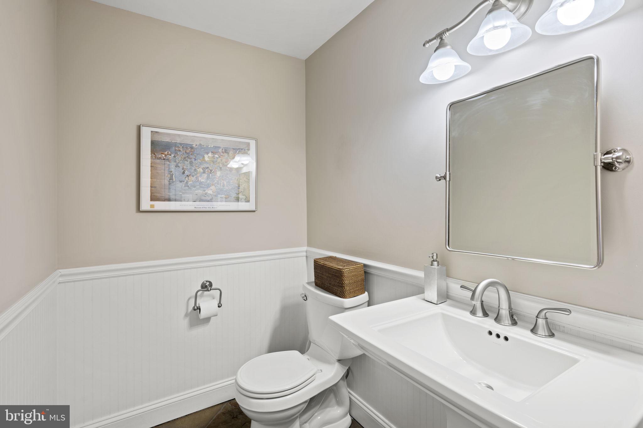 MARY KNOLLS - Residential