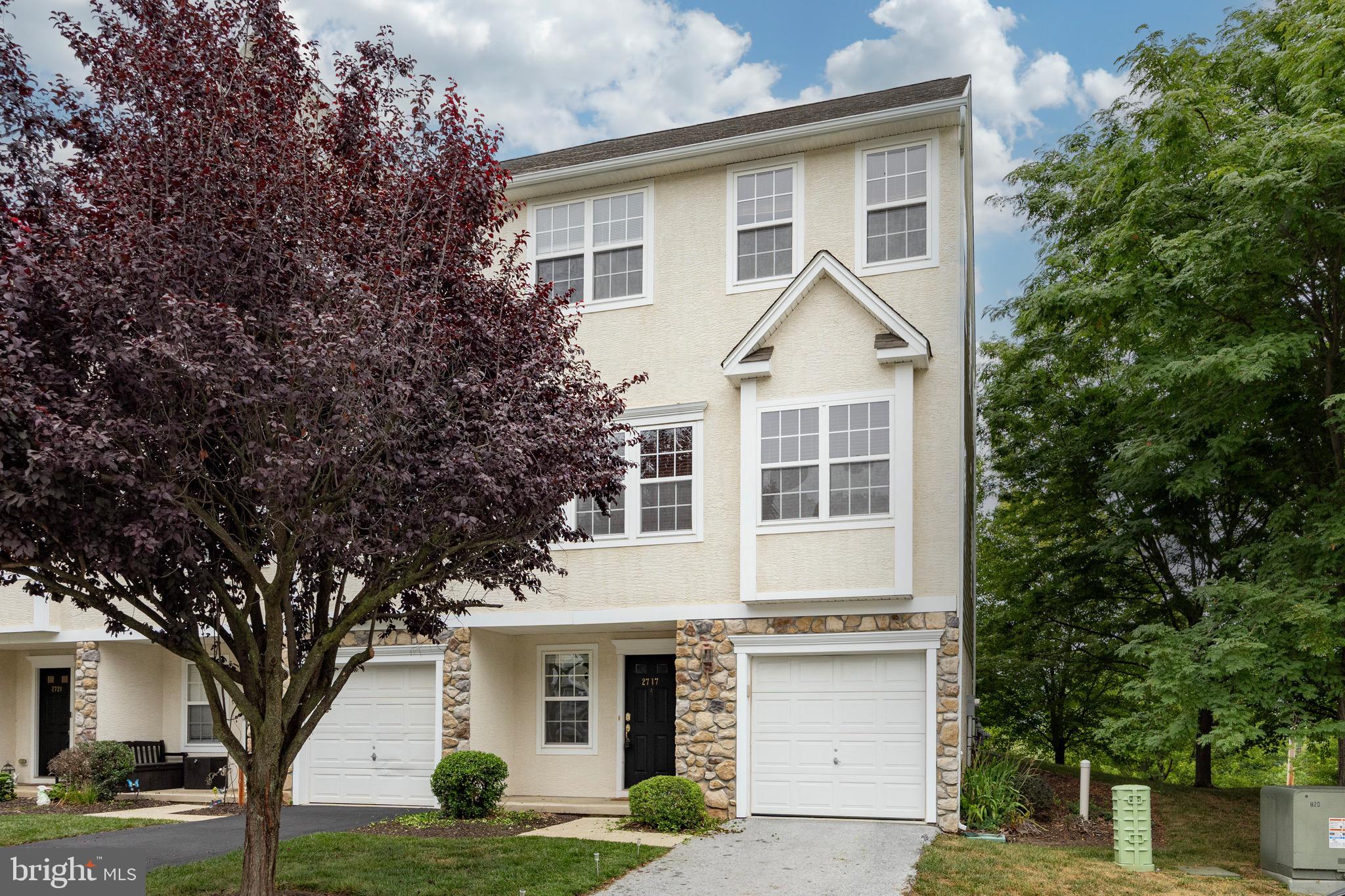 🏡✨ End-Unit Townhome for Rent – 3BR/2.5BA + Garage! End-Unit Townhome in The Mews at Bailey Station! Welcome to The Mews at Bailey Station, a desirable conservation community offering over 100 acres of wooded open space and walking trails. Conveniently located, you can walk to the Paoli/Thorndale Line train station and enjoy quick access to shopping, dining, golf courses, and business centers. This move-in ready 3-bedroom, 2.5-bath end-unit townhome with oversized 1-car garage features an open floor plan and abundant natural light. Highlights include: Lower Level: Family room/den with hardwood floors. Entry foyer with ceramic tile. Interior access to garage. Main Level: Open and bright living/dining room with hardwood flooring, plus a spacious kitchen with center island, ample cabinetry, and plenty of work space. Upper Level: Primary suite with walk-in closet and spa-like en suite bath featuring double vanity, soaking tub, and walk-in tiled shower. Two additional bedrooms with hardwood flooring share a hall bath. HOA services, included with the rent, lawn care, snow removal, mulching, and common area maintenance, offering a low-maintenance lifestyle you’ll love. Enjoy the best of both worlds—peaceful natural surroundings with every convenience just minutes away! ✅ ✅ This home is move-in ready. ✨ Don’t miss it—schedule your private tour today! 📲🏡