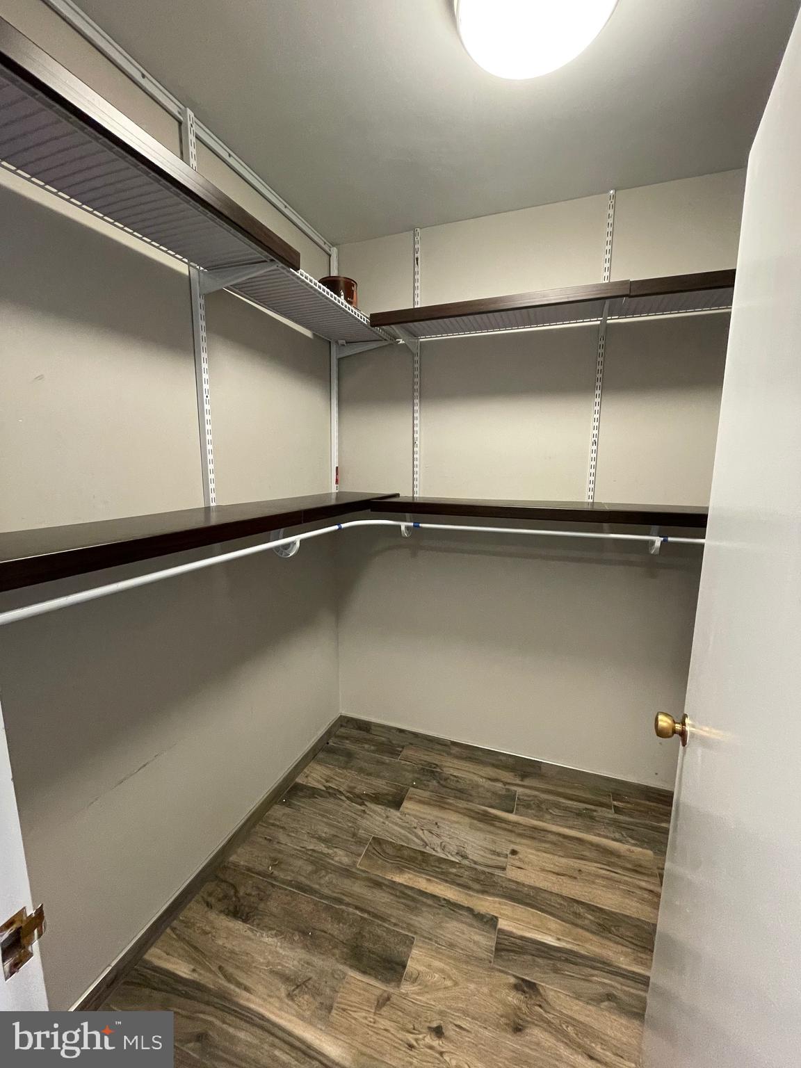 SKYLINE PLAZA - Residential Lease