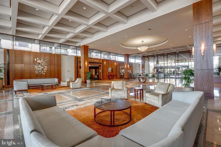 SKYLINE PLAZA - Residential Lease