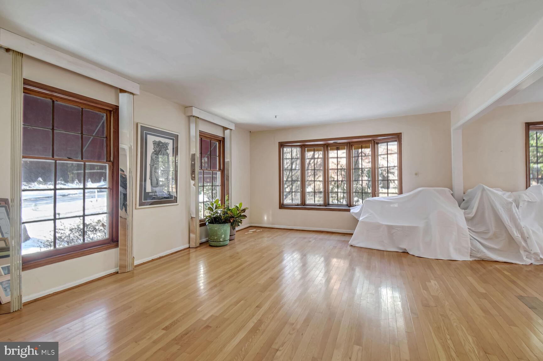 WINDING ORCHARD - Residential