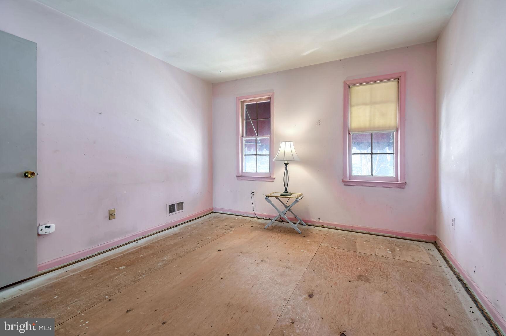 WINDING ORCHARD - Residential