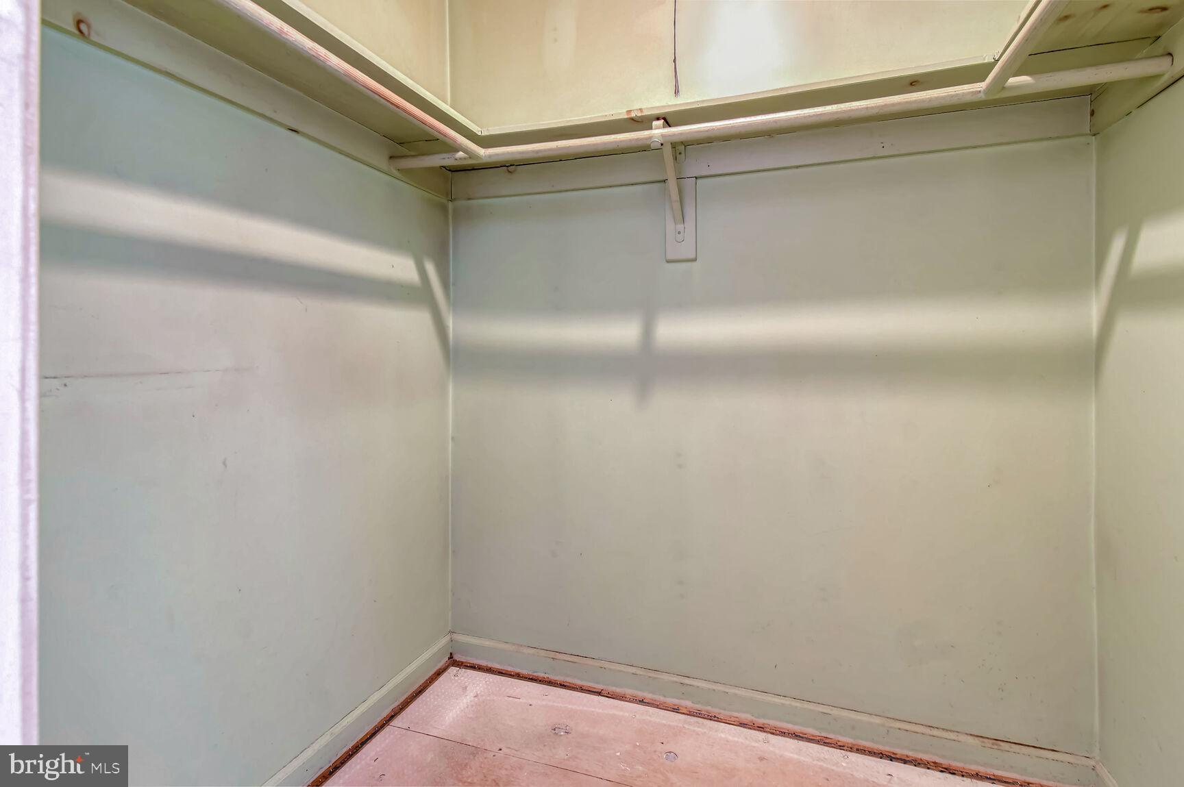 WINDING ORCHARD - Residential