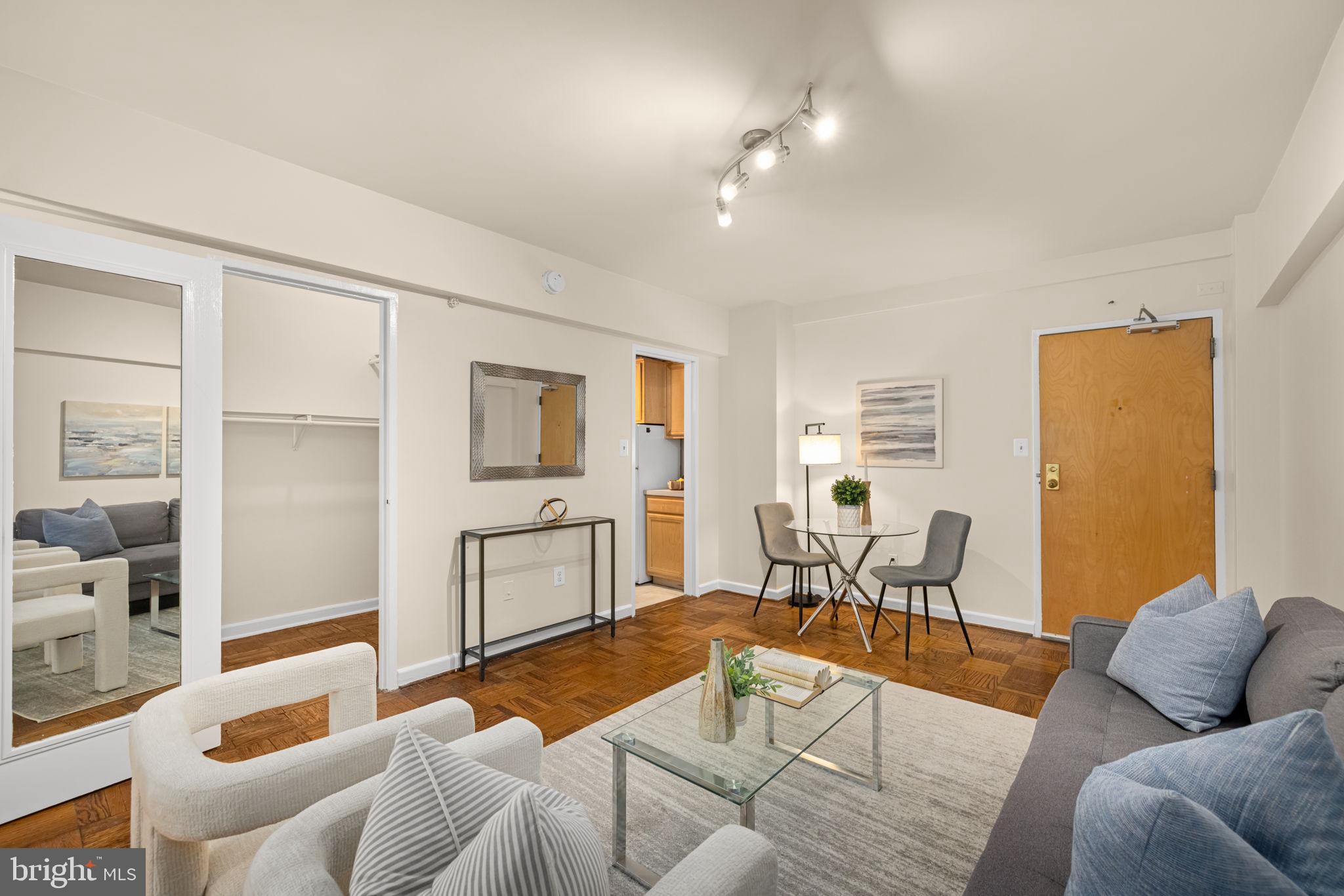 2141 I STREET NW 204