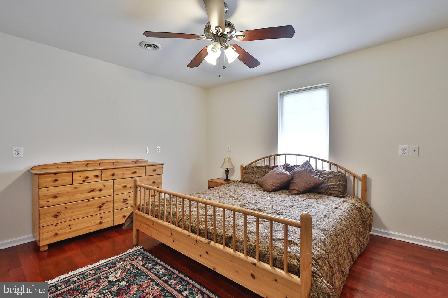 HUNTINGDON VALLEY - Residential