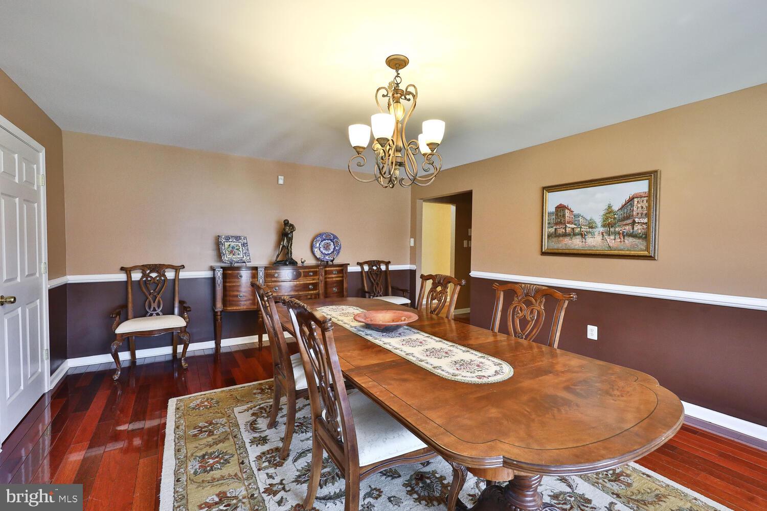 HUNTINGDON VALLEY - Residential