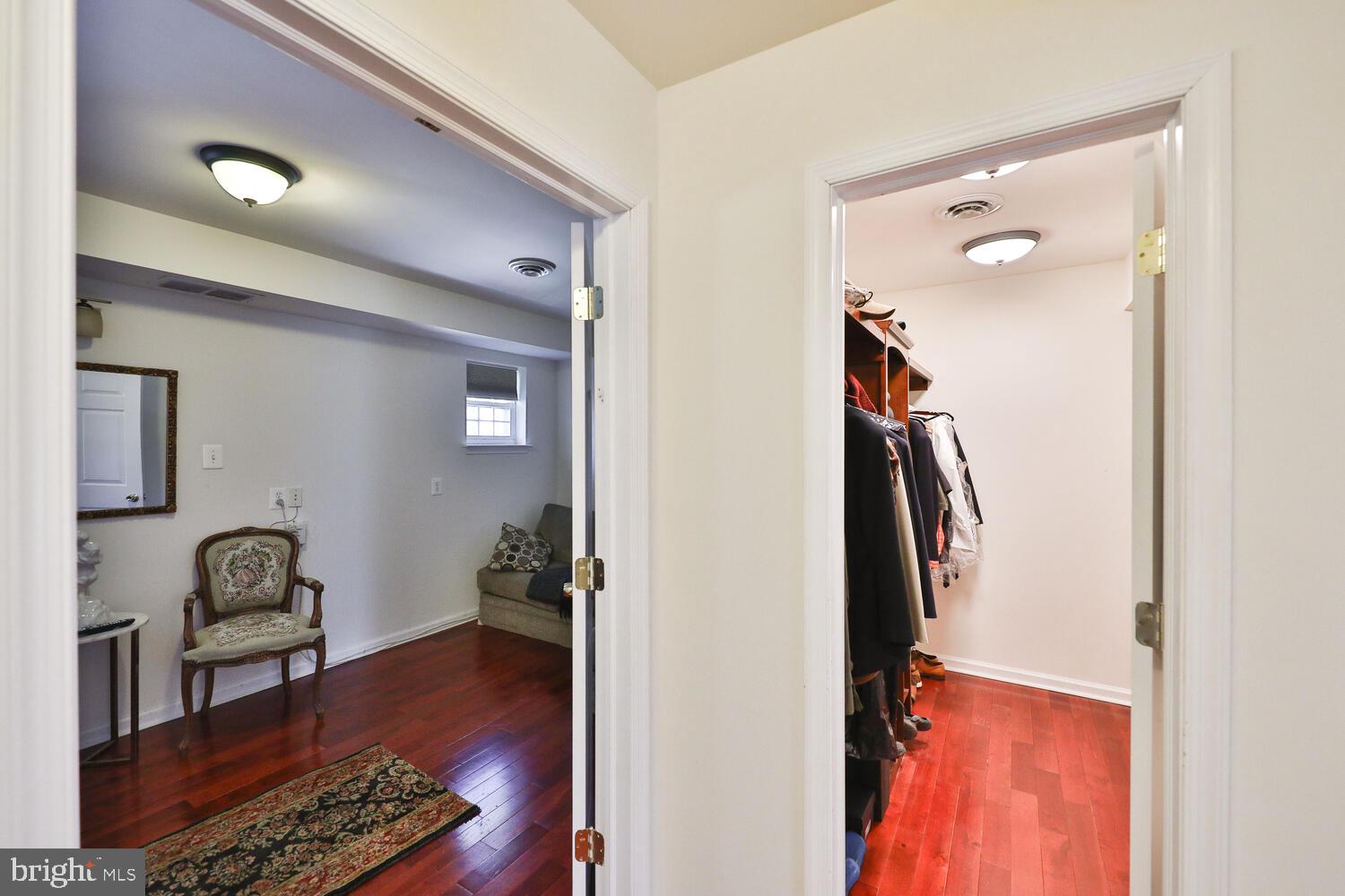 HUNTINGDON VALLEY - Residential