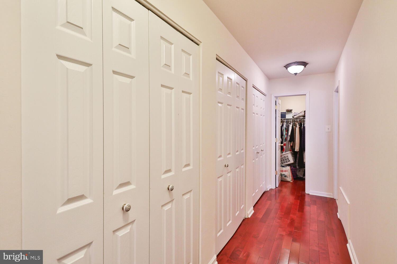 HUNTINGDON VALLEY - Residential