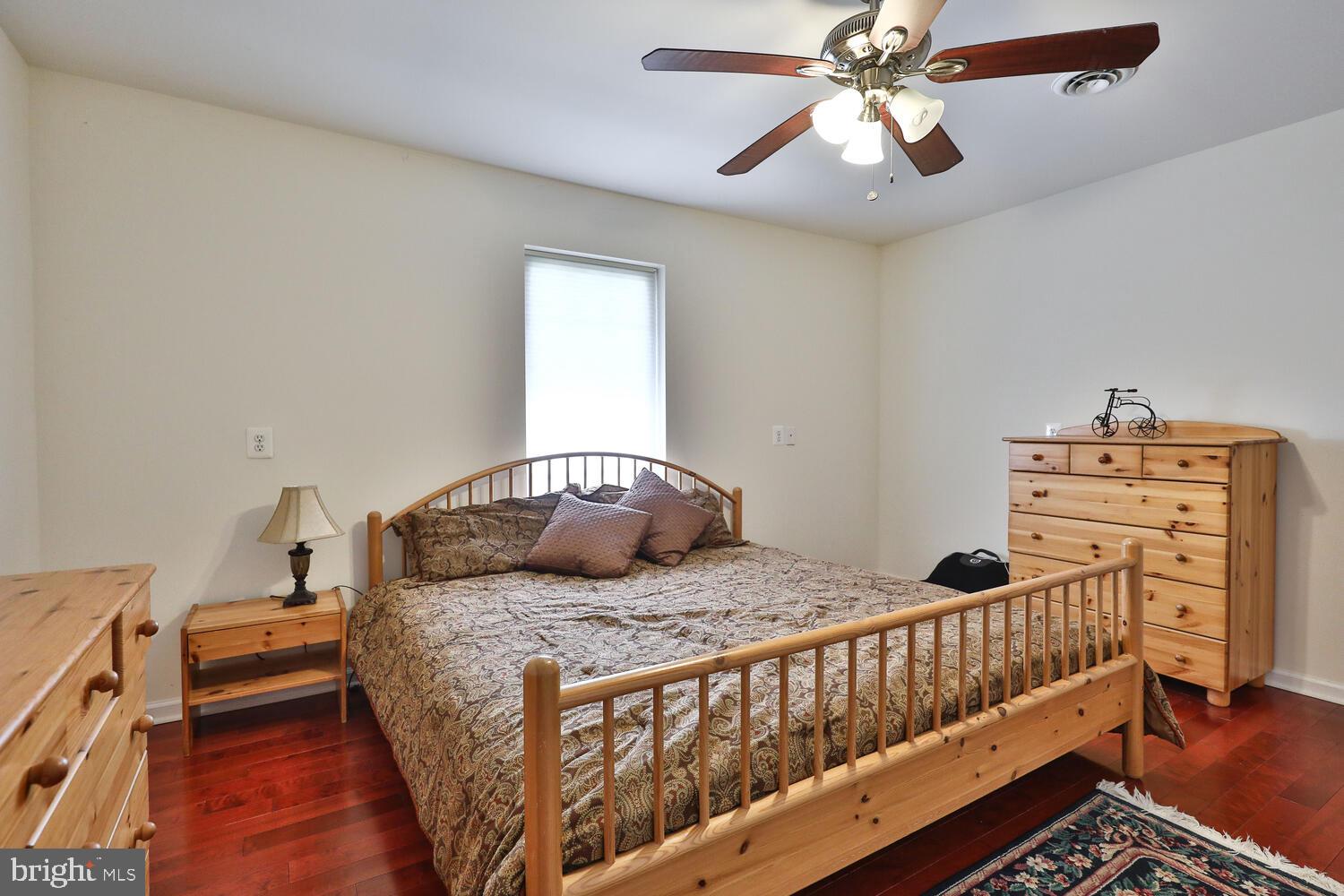 HUNTINGDON VALLEY - Residential