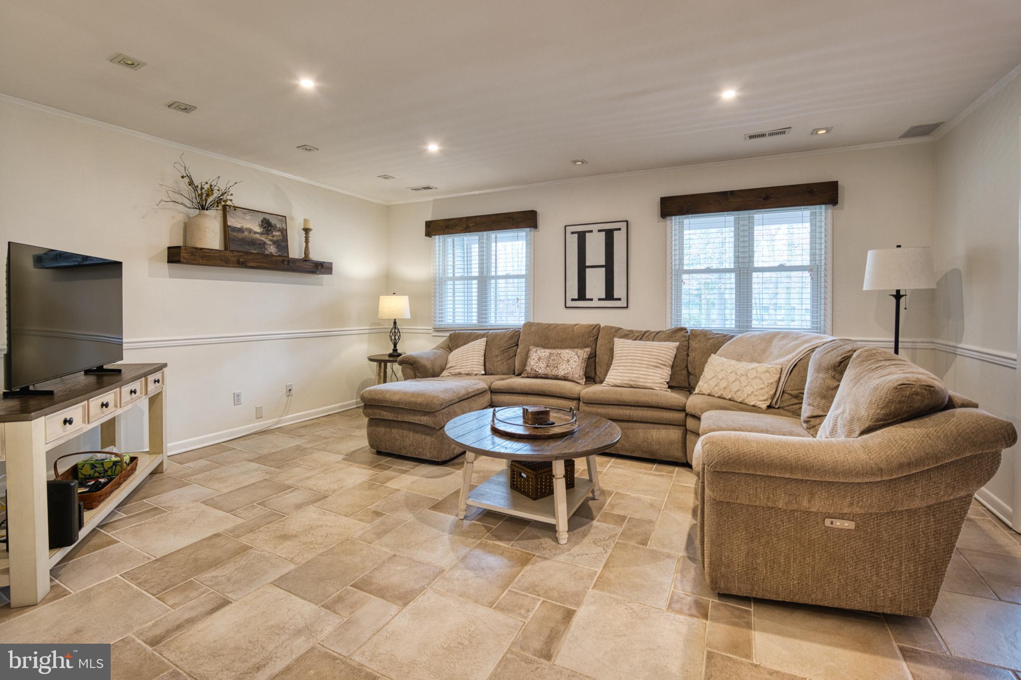 PROSPECT BAY - Residential