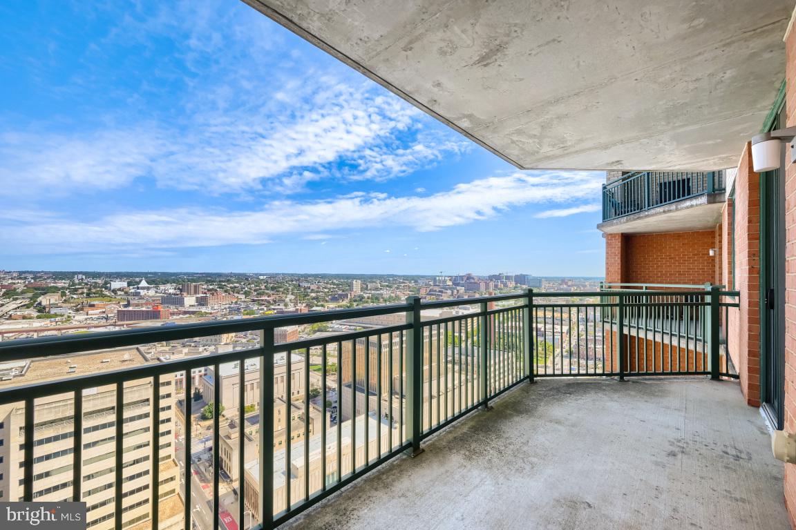 414 WATER STREET 2809