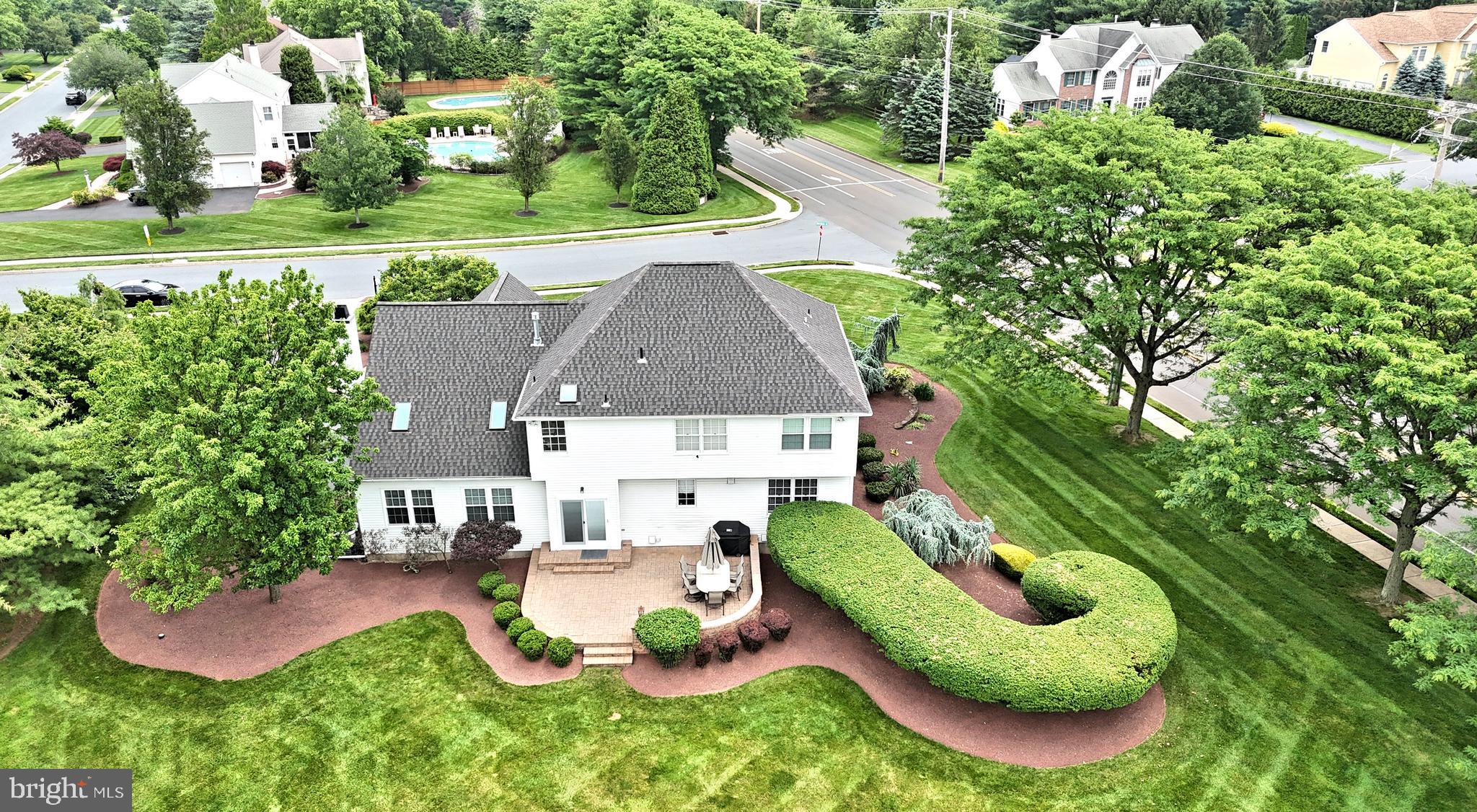 NORTHAMPTON CROSSG - Residential