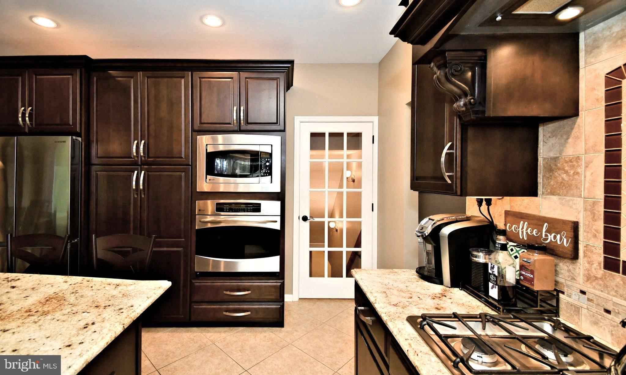 NORTHAMPTON CROSSG - Residential