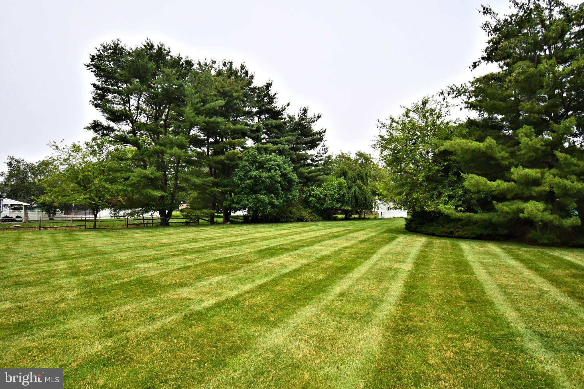 NORTHAMPTON CROSSG - Residential