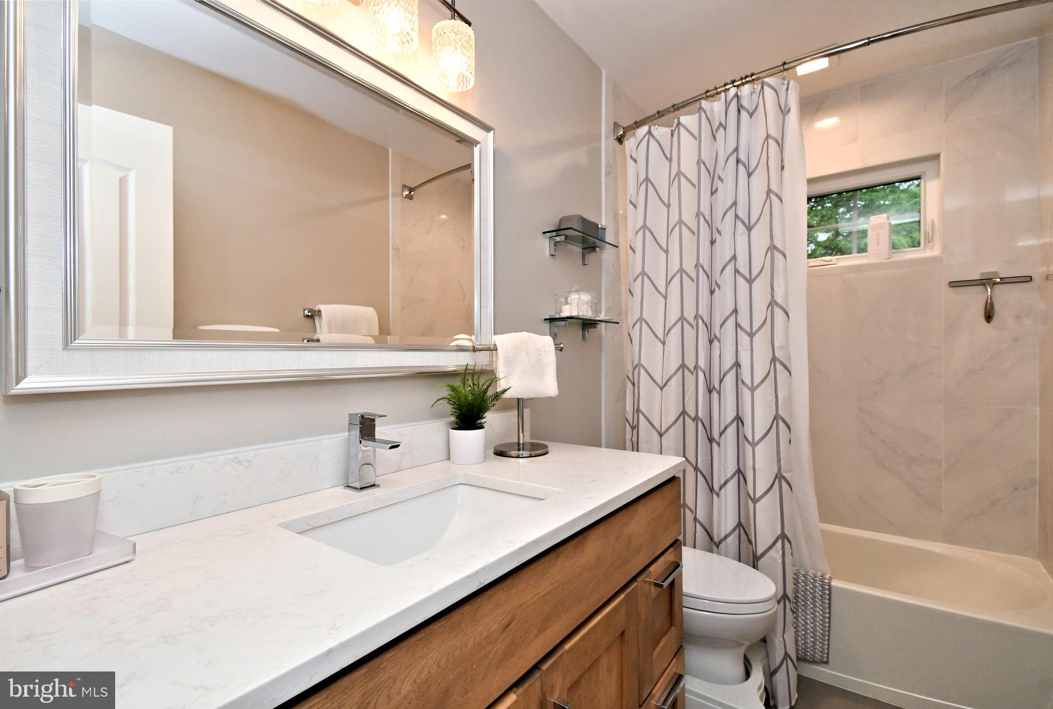 NORTHAMPTON CROSSG - Residential