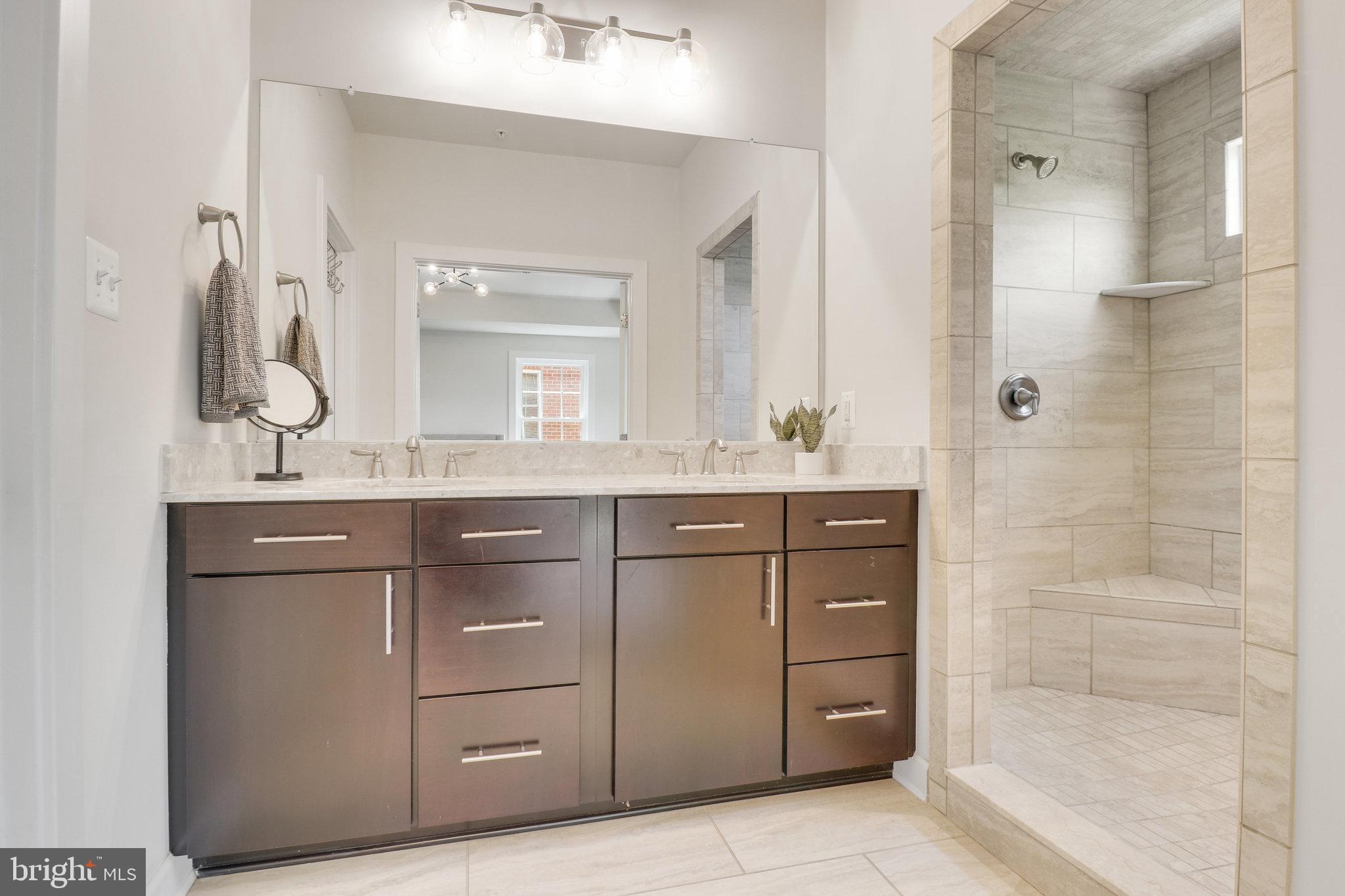 DARNESTOWN AT TRAVILAH - Residential