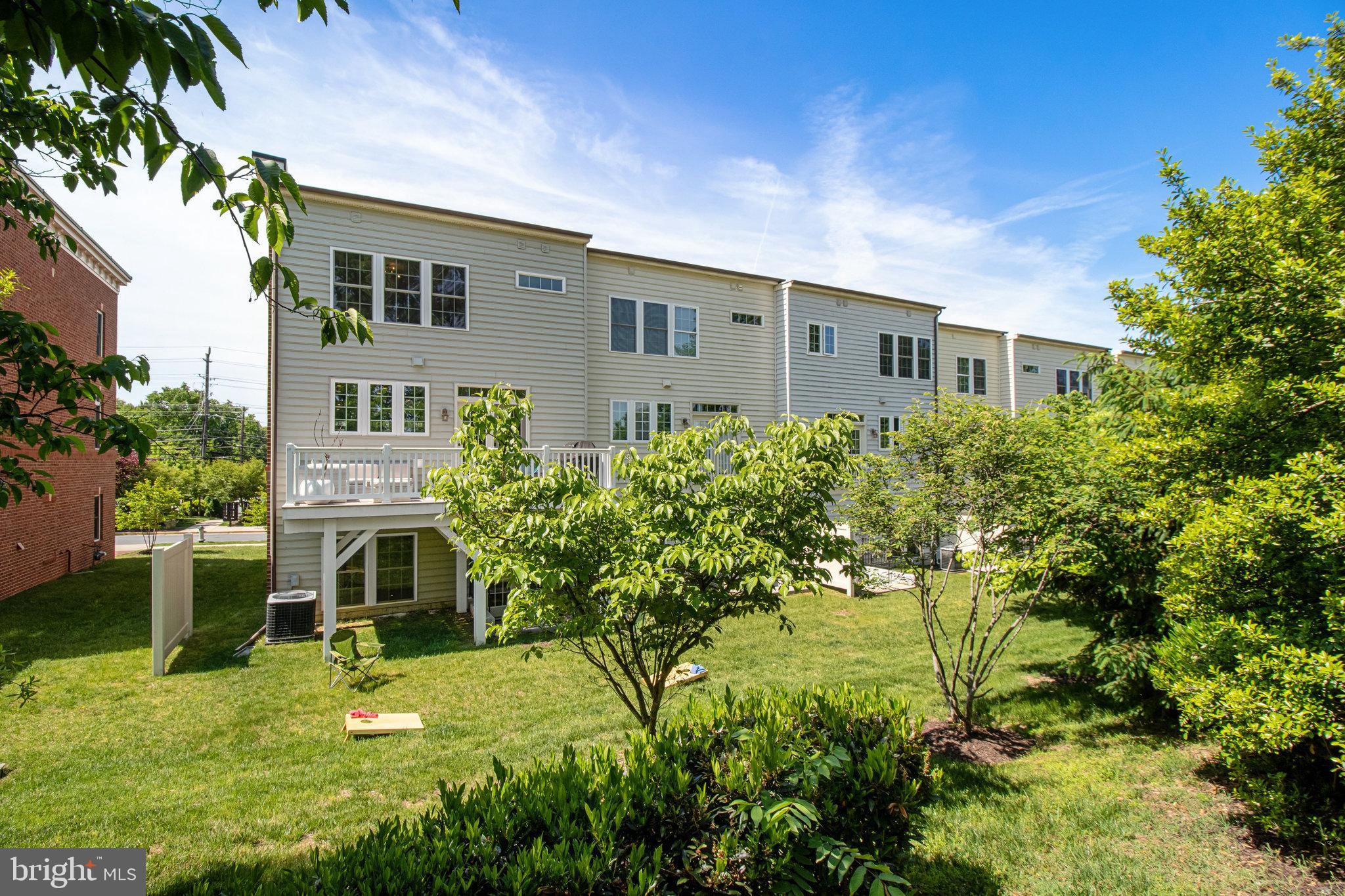 DARNESTOWN AT TRAVILAH - Residential